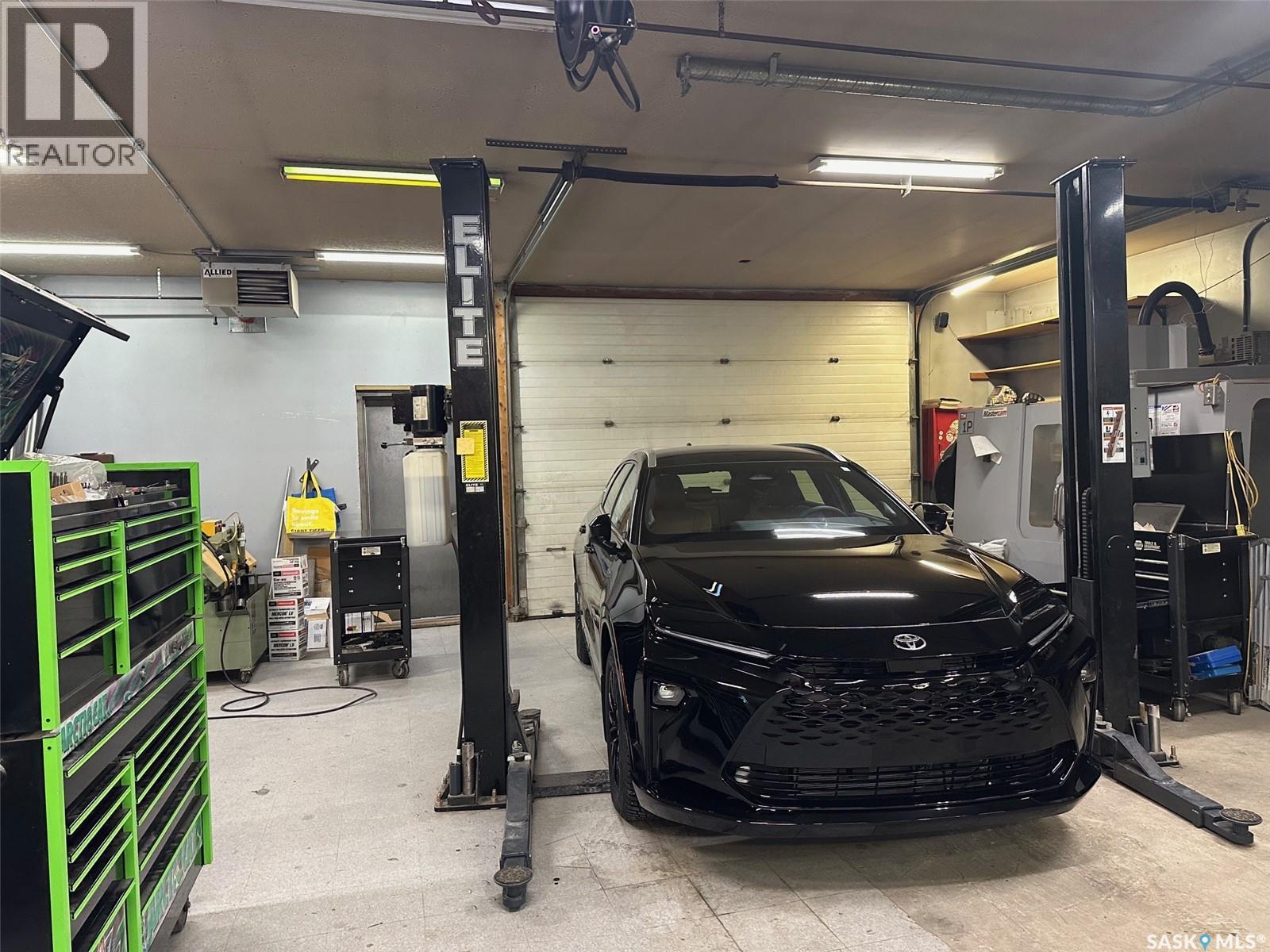 310 Husky Avenue, Air Ronge, Saskatchewan  S0J 3G0 - Photo 5 - SK032562