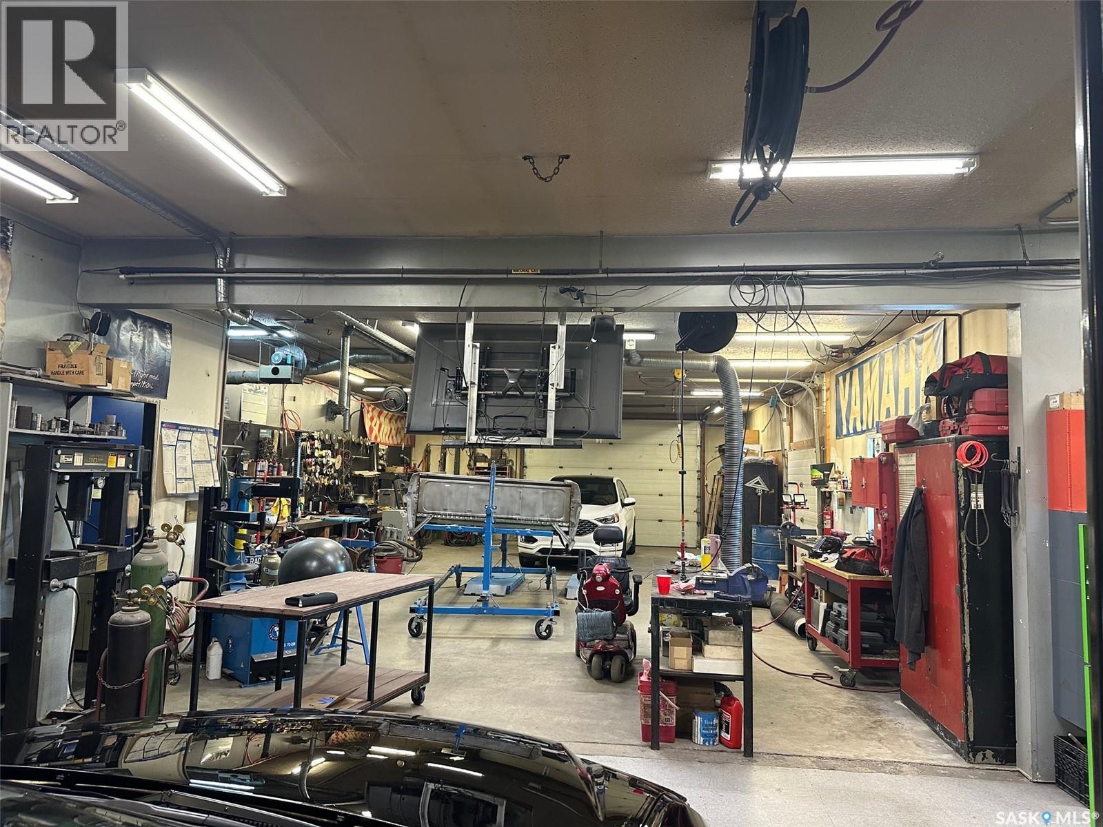 310 Husky Avenue, Air Ronge, Saskatchewan  S0J 3G0 - Photo 6 - SK032562