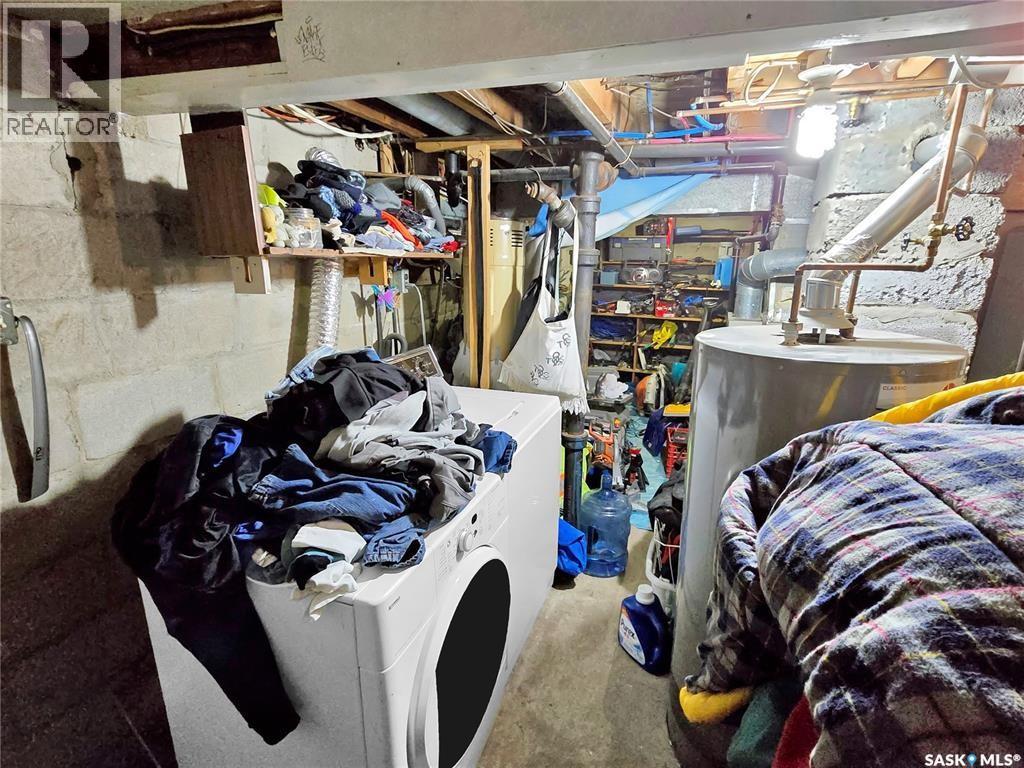 203 U Avenue S, Saskatoon, Saskatchewan  S7M 1R8 - Photo 11 - SK032528