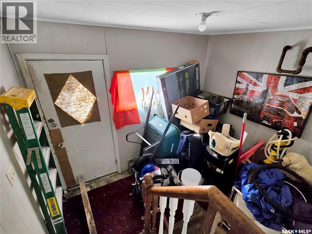 203 U Avenue S, Saskatoon, Saskatchewan  S7M 1R8 - Photo 8 - SK032528