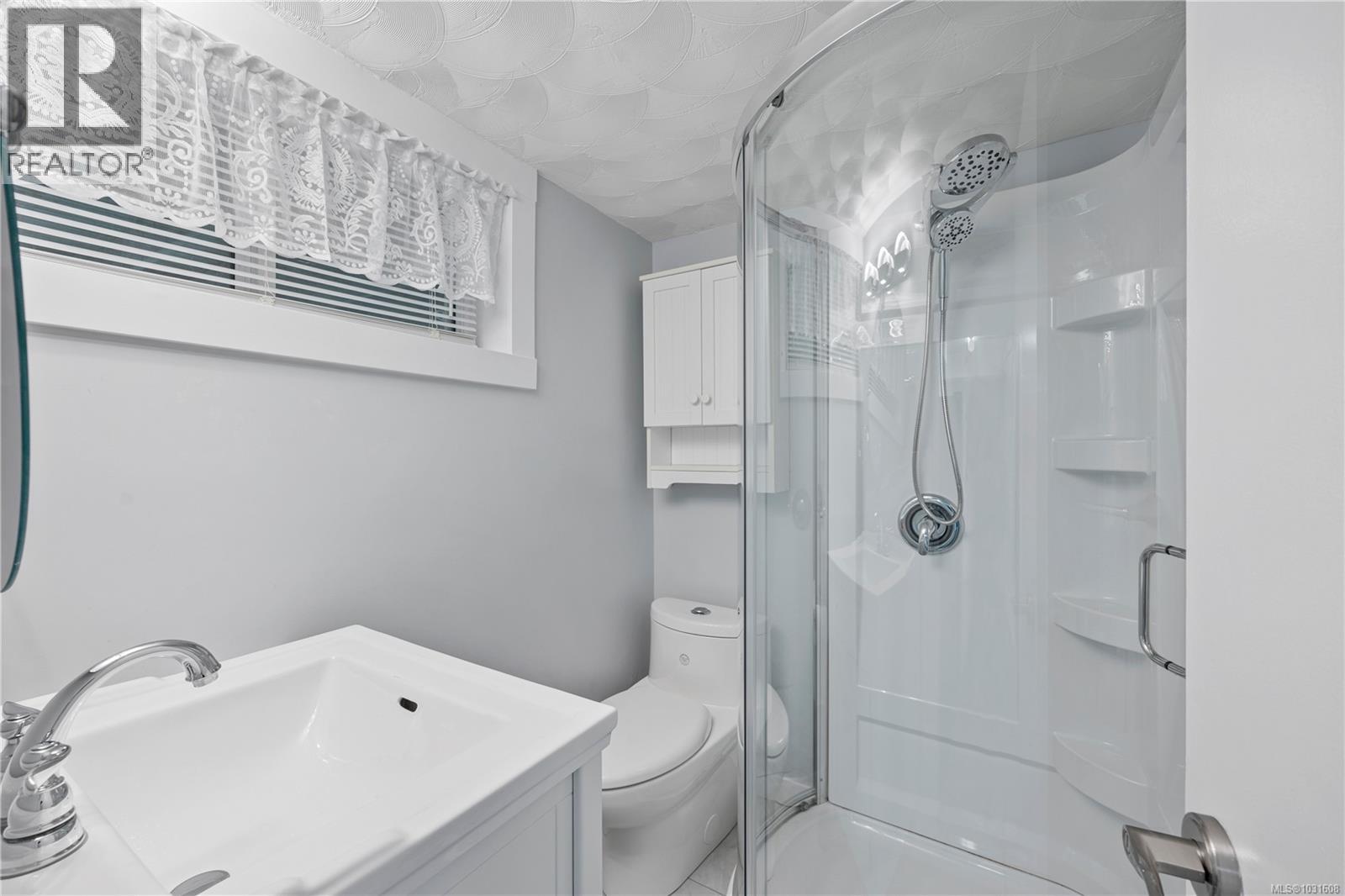 166 Sall Rd, Lake Cowichan, British Columbia  V0R 2G0 - Photo 19 - 1031608