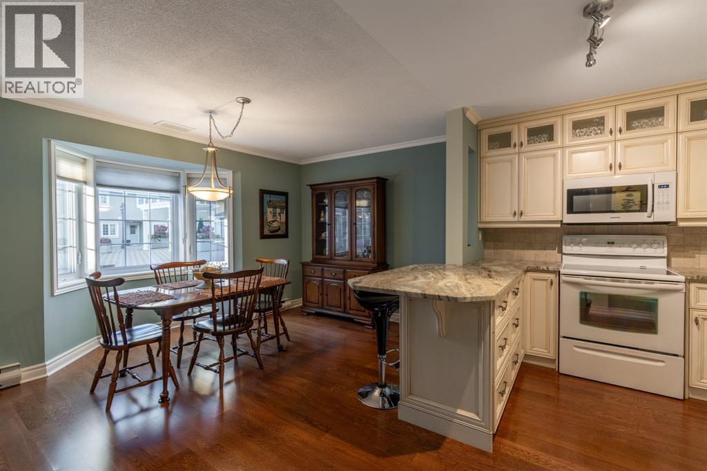 1500 Venetian Boulevard Unit# W22, Point Edward photo 4