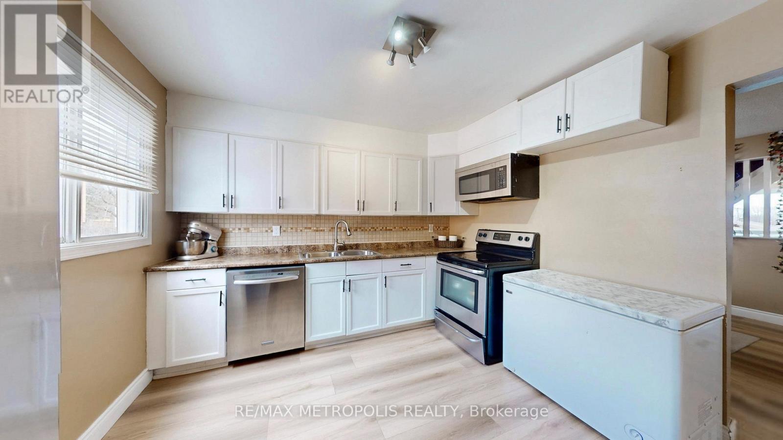 19 - 601 Galahad Drive, Oshawa, Ontario  L1K 1L9 - Photo 11 - E12982554