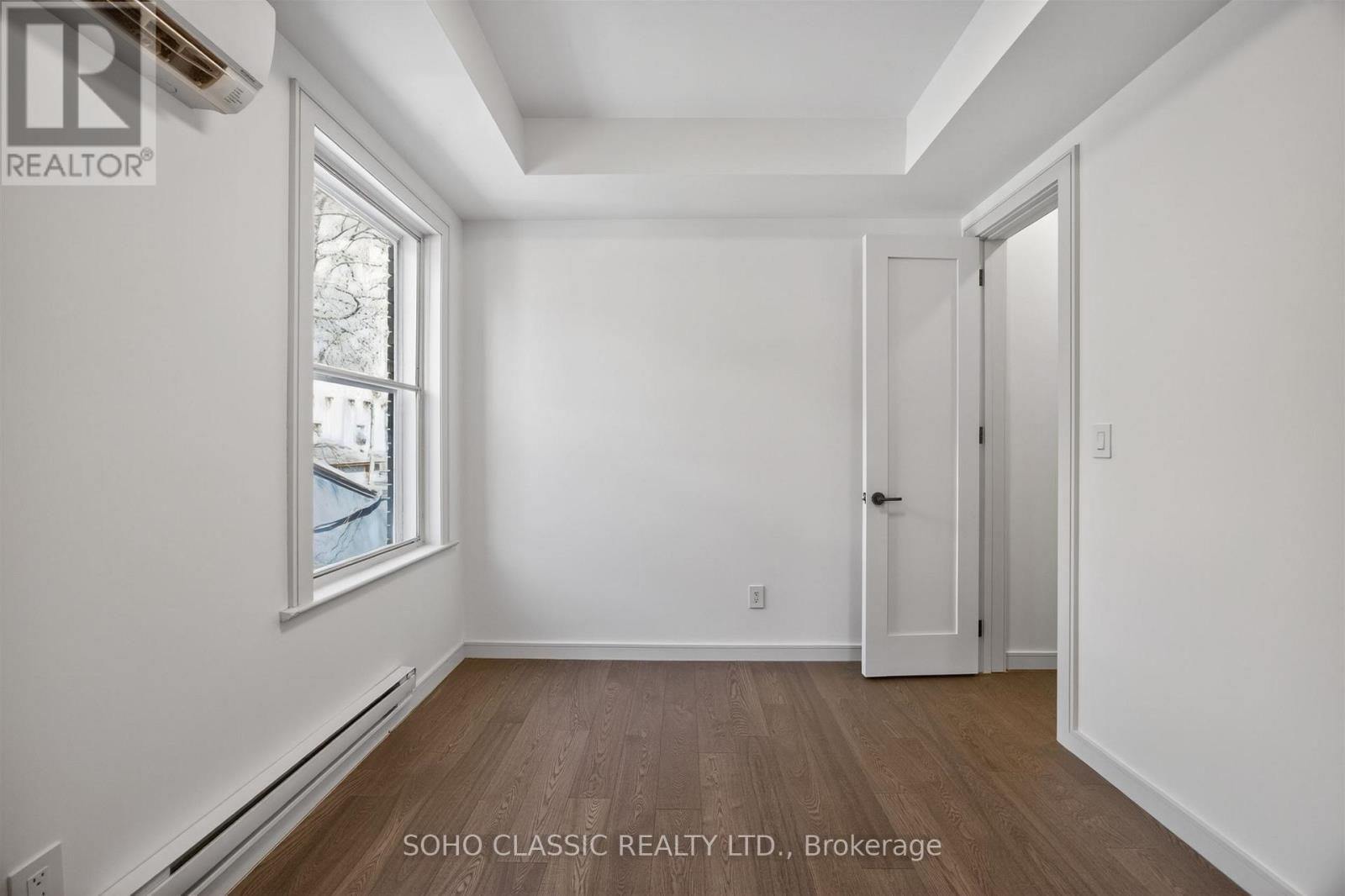 2nd Floor - 23 Fernwood Park Avenue, Toronto, Ontario  M4E 3E9 - Photo 5 - E12982624