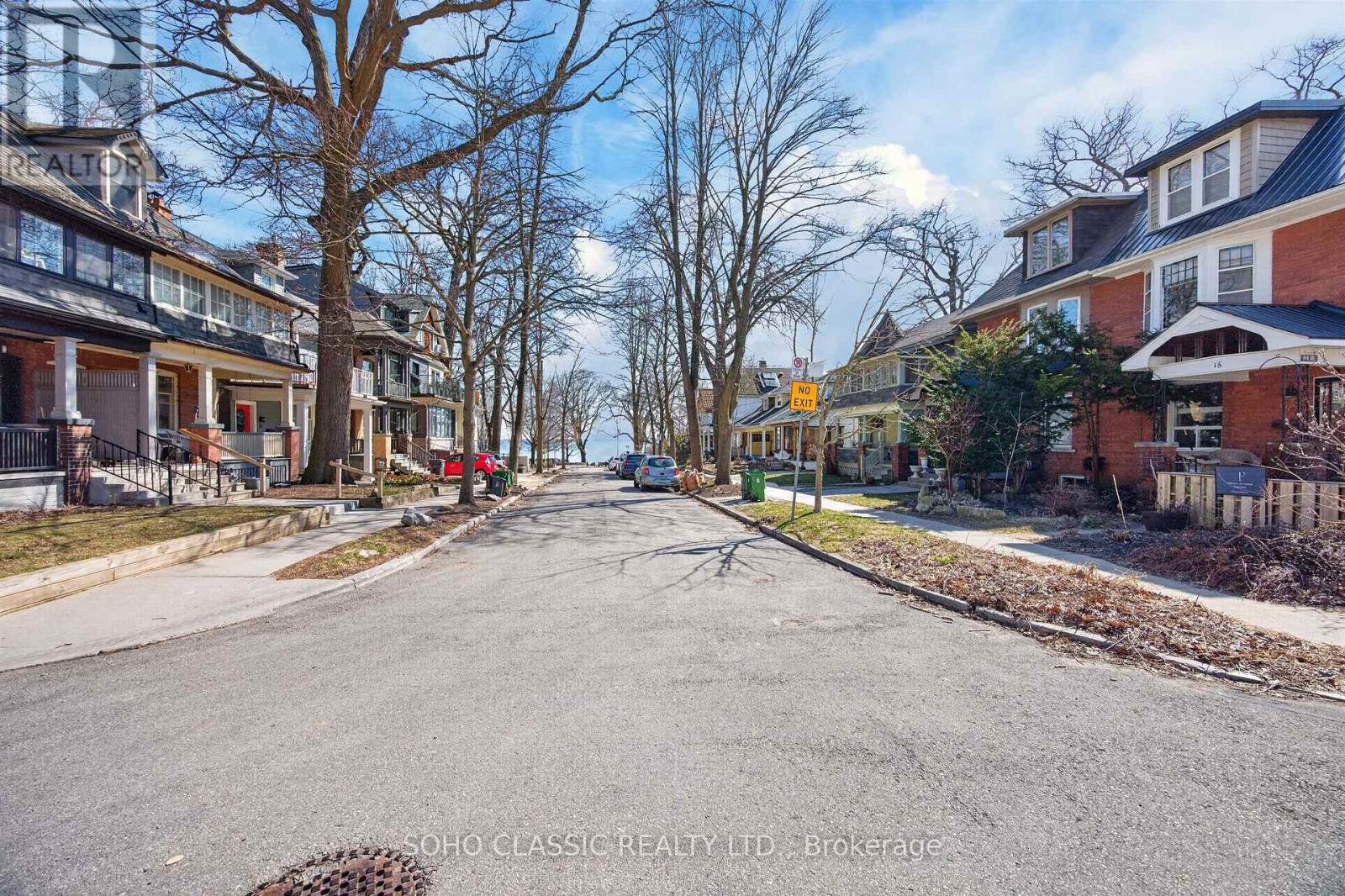 2nd Floor - 23 Fernwood Park Avenue, Toronto, Ontario  M4E 3E9 - Photo 8 - E12982624