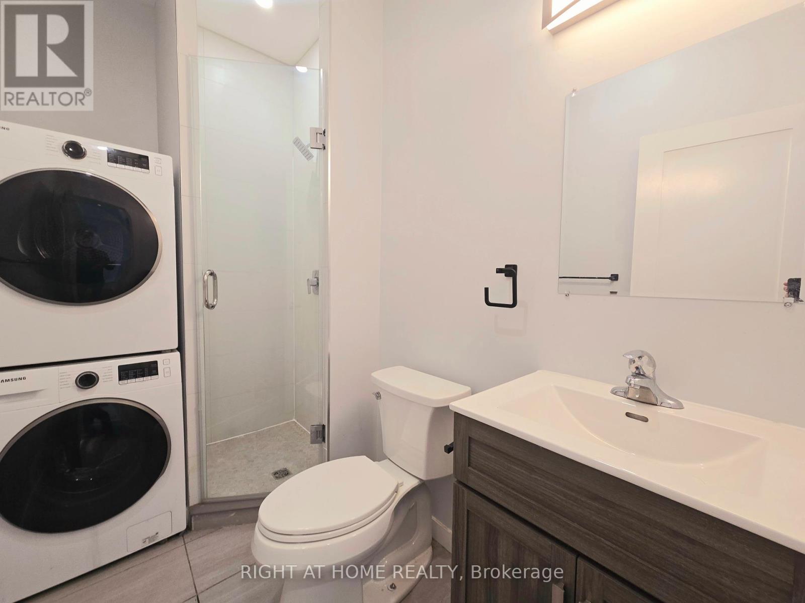 Laneway Suite - 94 Barrington Avenue, Toronto (Crescent Town), Ontario  M4C 4Z1 - Photo 7 - E12982706