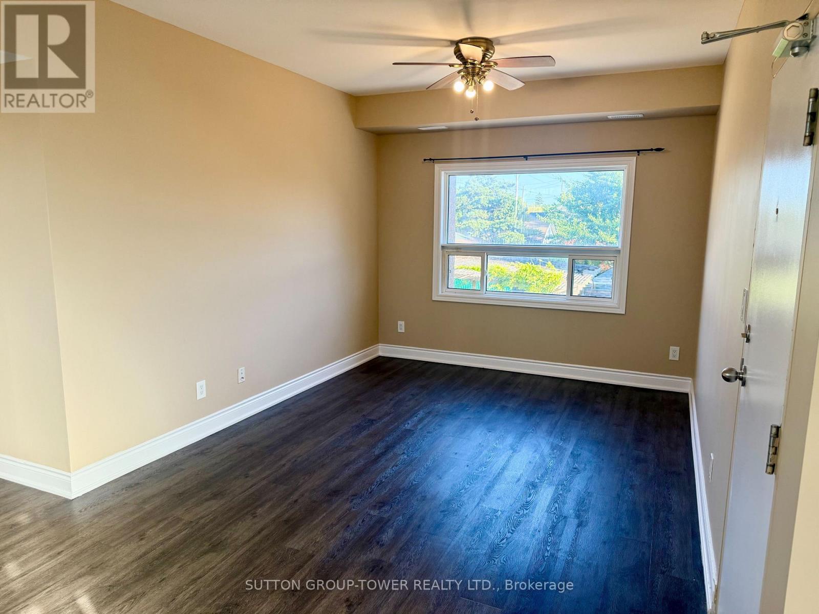 2 - 750 Albert Street, Oshawa, Ontario  L1H 4T6 - Photo 3 - E12982762