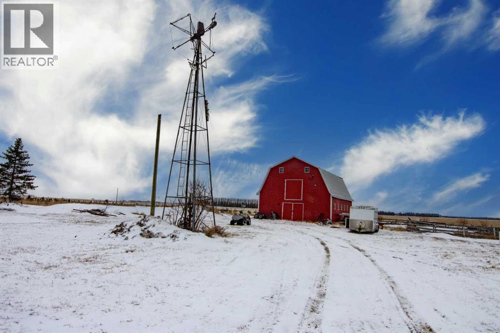 33233 Range Road 284, Rural Mountain View County, Alberta  T4H 1P2 - Photo 11 - A2299245
