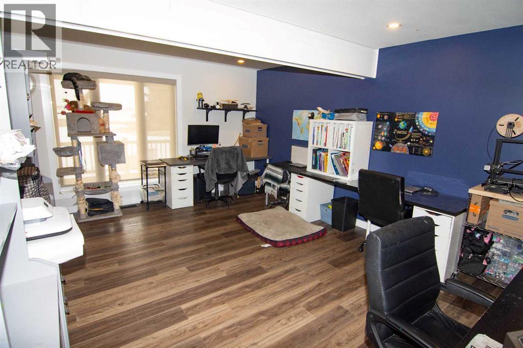 33233 Range Road 284, Rural Mountain View County, Alberta  T4H 1P2 - Photo 26 - A2299245