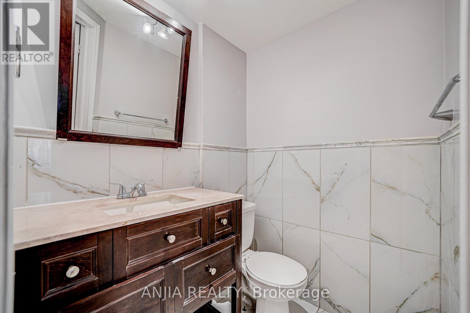 146 Billingsley Crescent, Markham, Ontario  L3S 4P4 - Photo 5 - N12982494