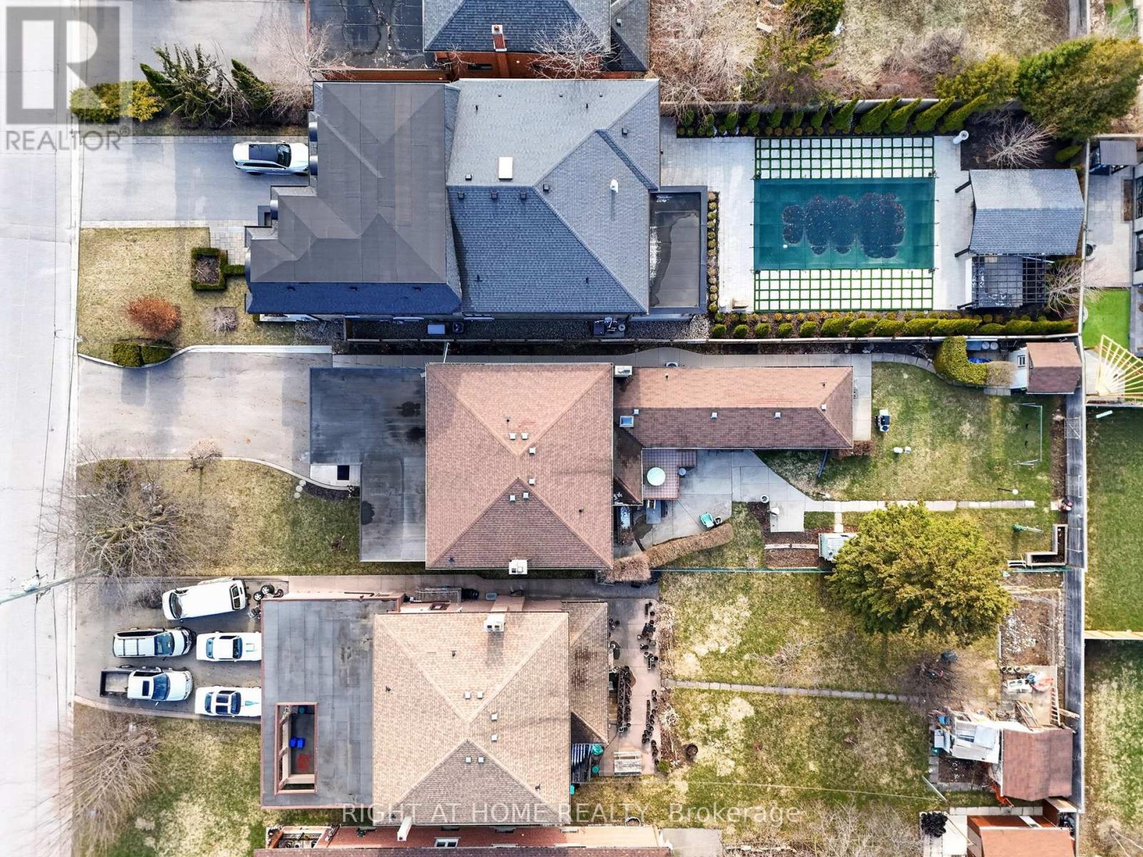 56 Birch Avenue, Richmond Hill, Ontario  L4C 6C6 - Photo 38 - N12982504