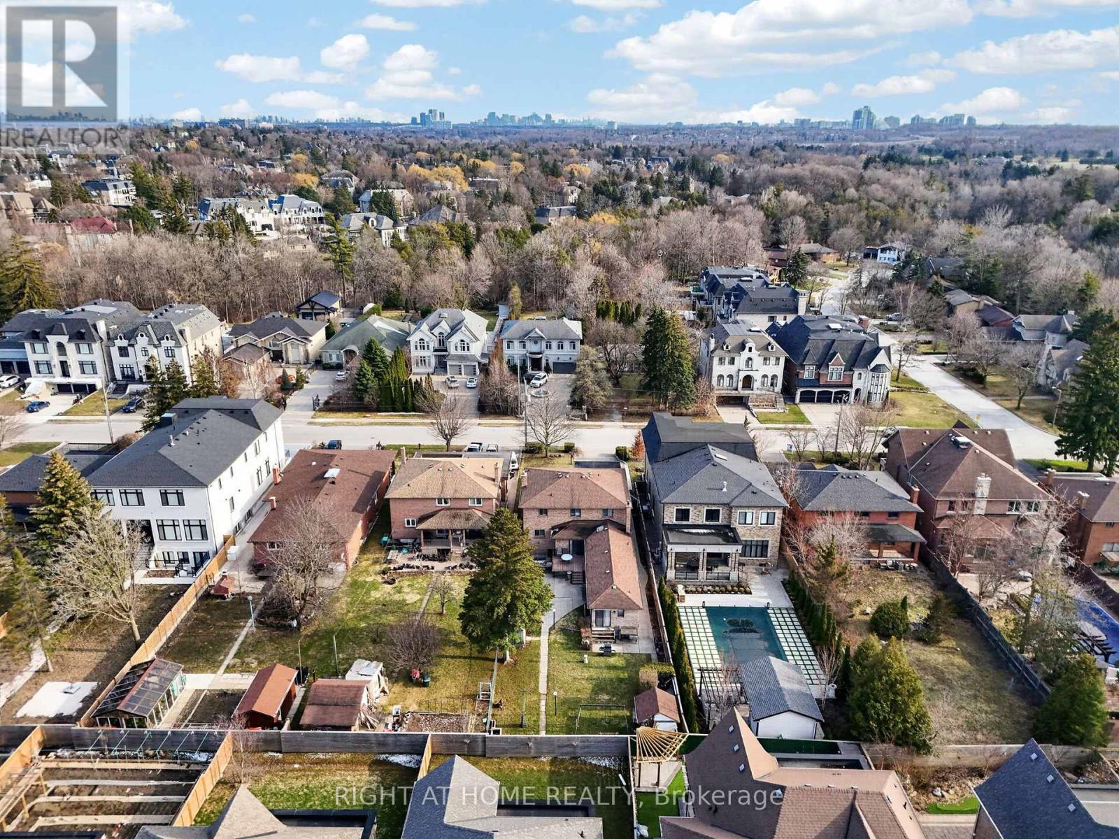 56 Birch Avenue, Richmond Hill, Ontario  L4C 6C6 - Photo 40 - N12982504