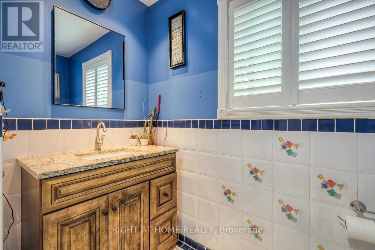 160 Carrington Drive, Richmond Hill, Ontario  L4C 7Y8 - Photo 27 - N12982518