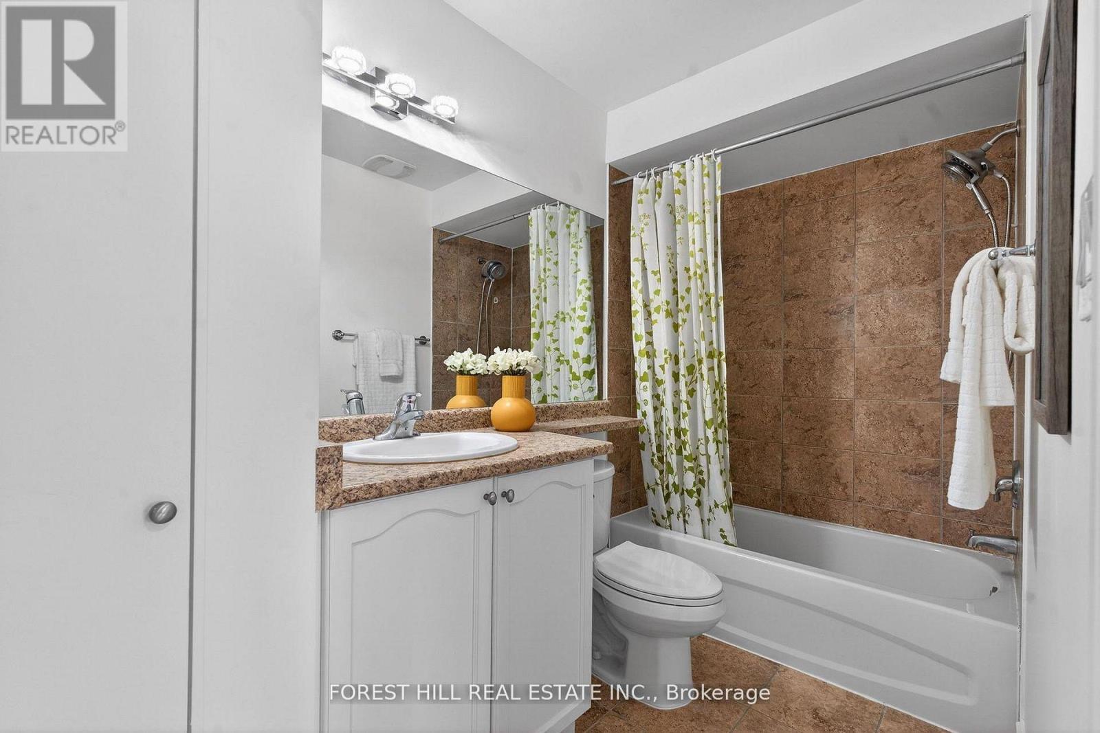 17 - 8 Brighton Place, Vaughan, Ontario  L4J 0E3 - Photo 16 - N12982542