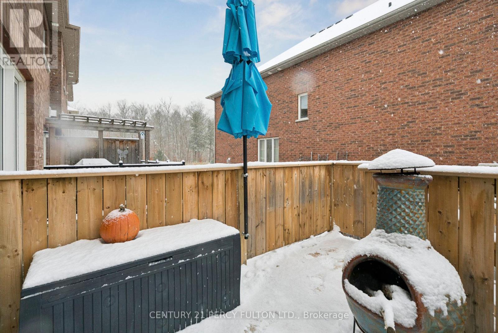 2 Prosser Crescent, Georgina, Ontario  L0E 1R0 - Photo 37 - N12982592