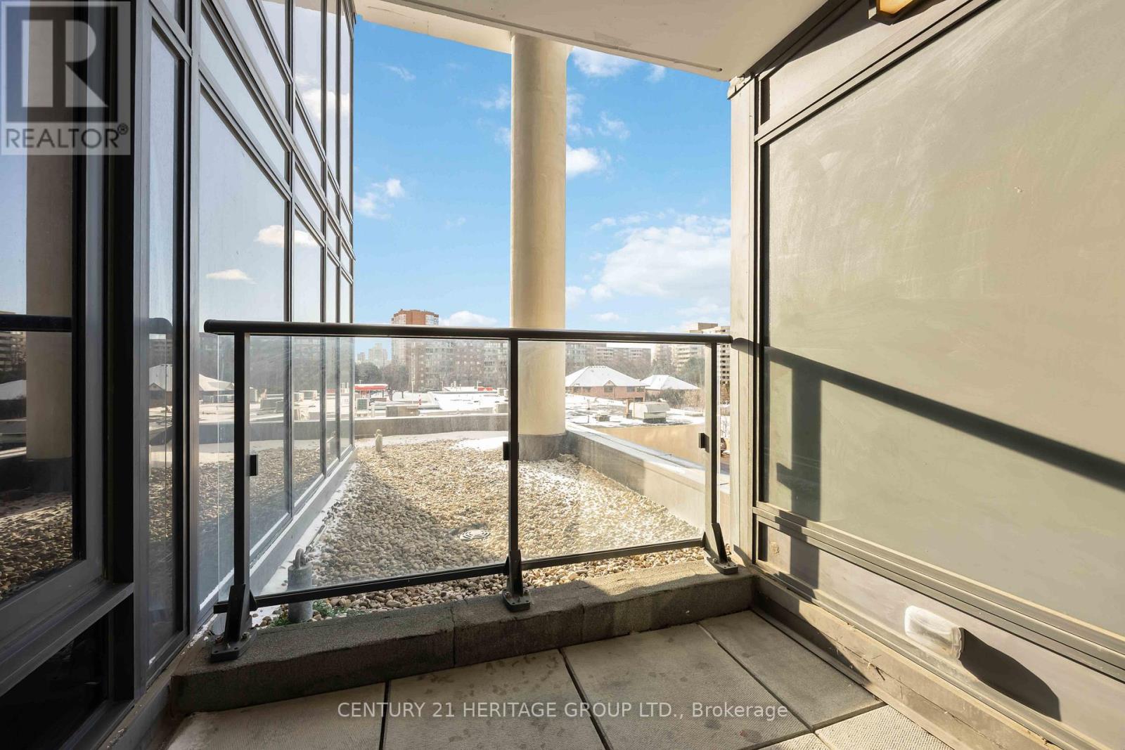 201 - 9618 Yonge Street, Richmond Hill, Ontario  L4C 0X5 - Photo 22 - N12982632