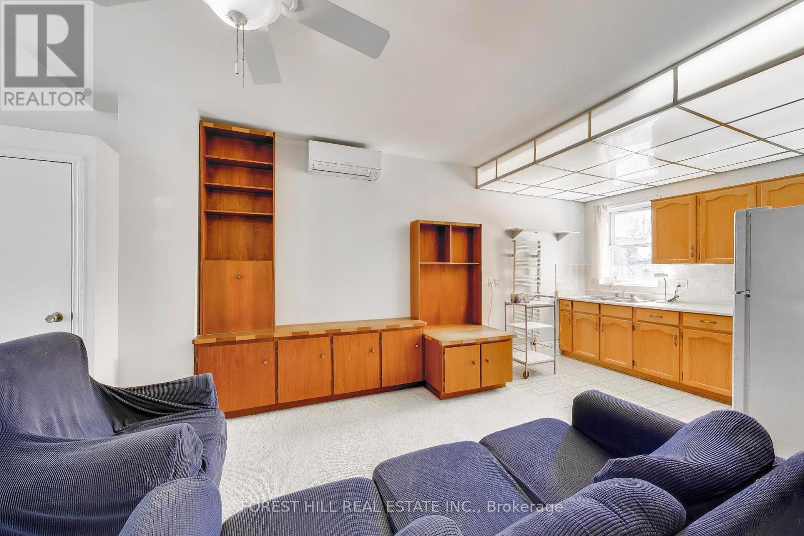 30 Robert Street, Toronto, Ontario  M5S 2K3 - Photo 21 - C12981486