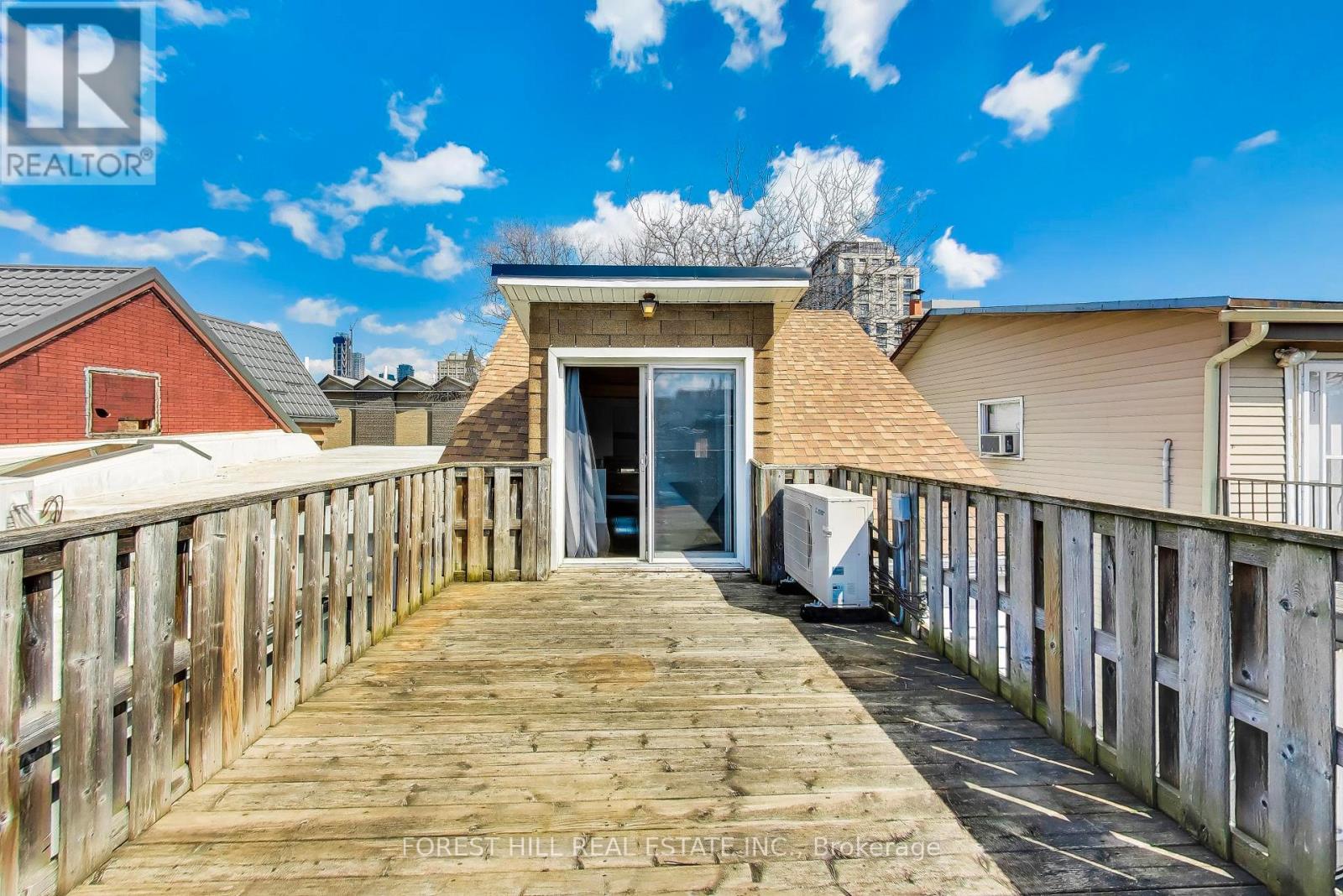 30 Robert Street, Toronto, Ontario  M5S 2K3 - Photo 29 - C12981486