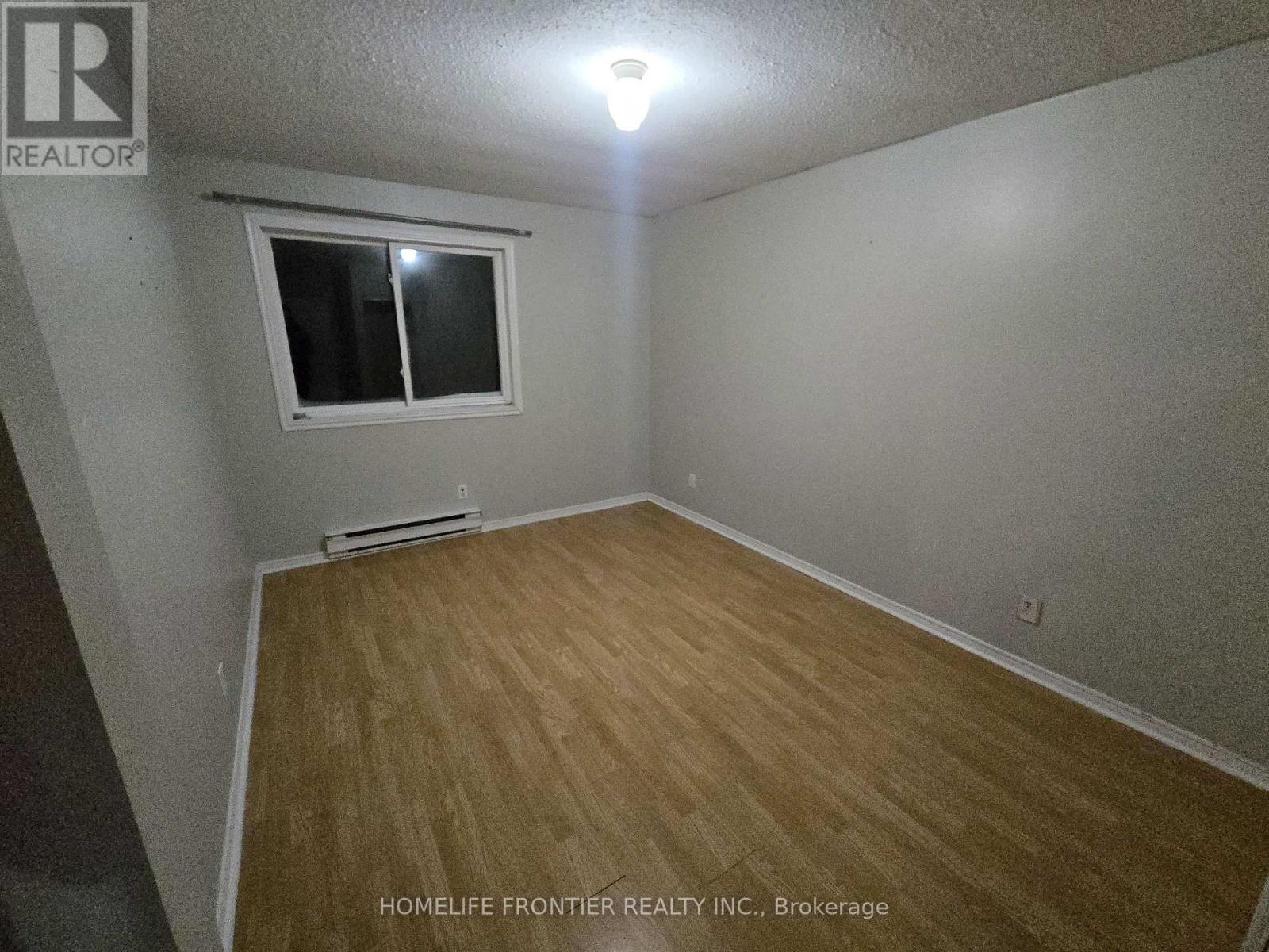 2 - 1015 Arnold Street, Innisfil, Ontario  L0L 1C0 - Photo 10 - N12728004