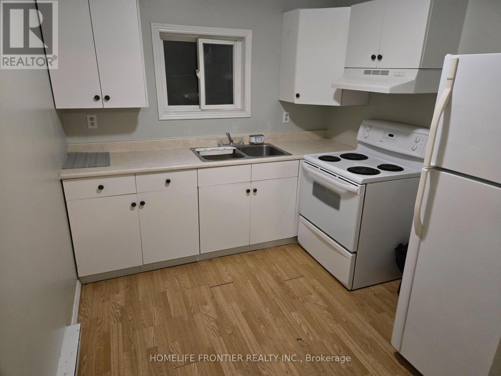 2 - 1015 Arnold Street, Innisfil, Ontario  L0L 1C0 - Photo 7 - N12728004