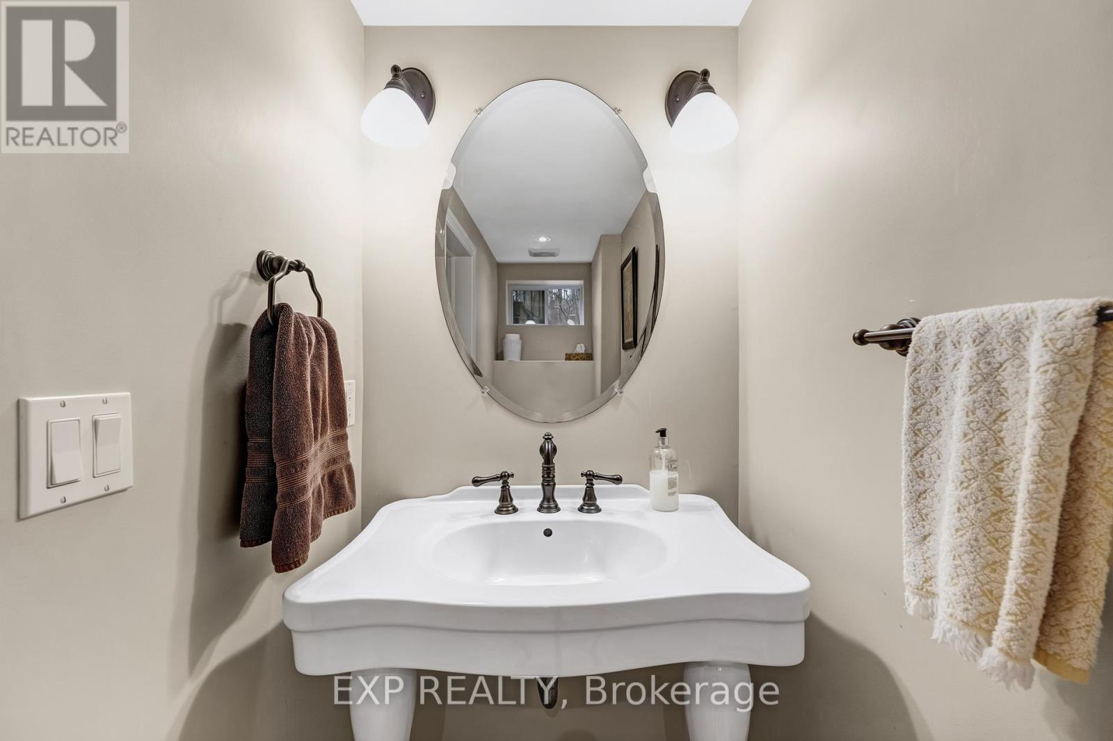 115 Fog Road, King, Ontario  L7B 1A3 - Photo 33 - N12961442