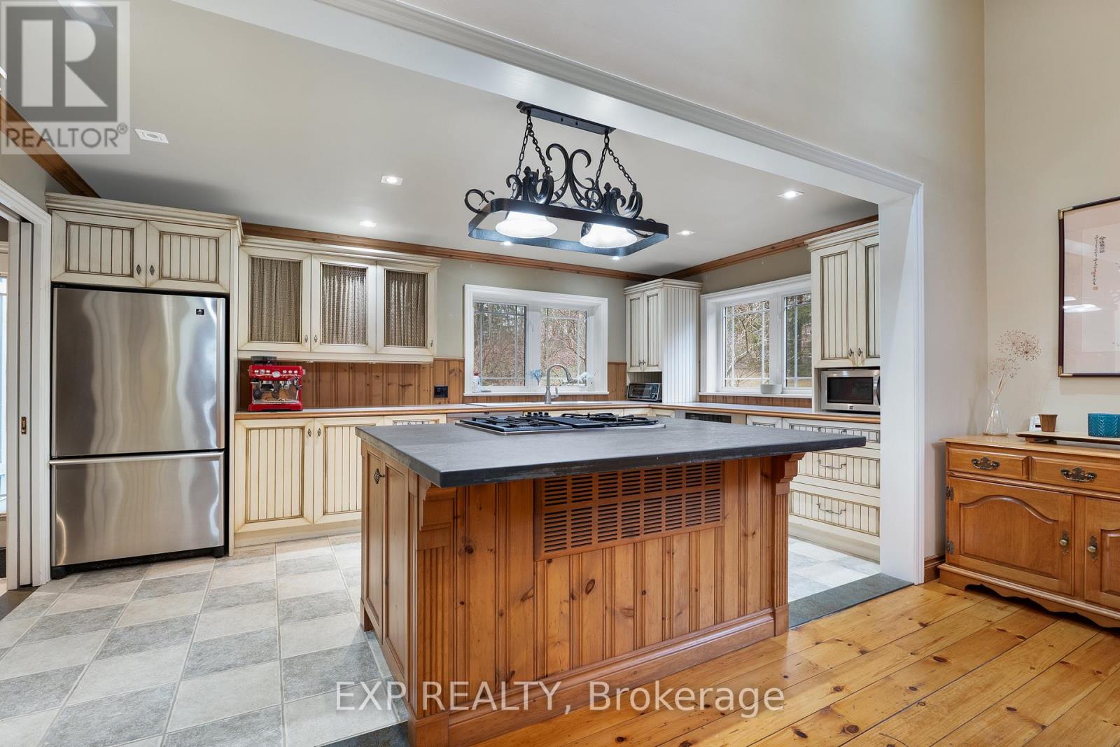 115 Fog Road, King, Ontario  L7B 1A3 - Photo 8 - N12961442