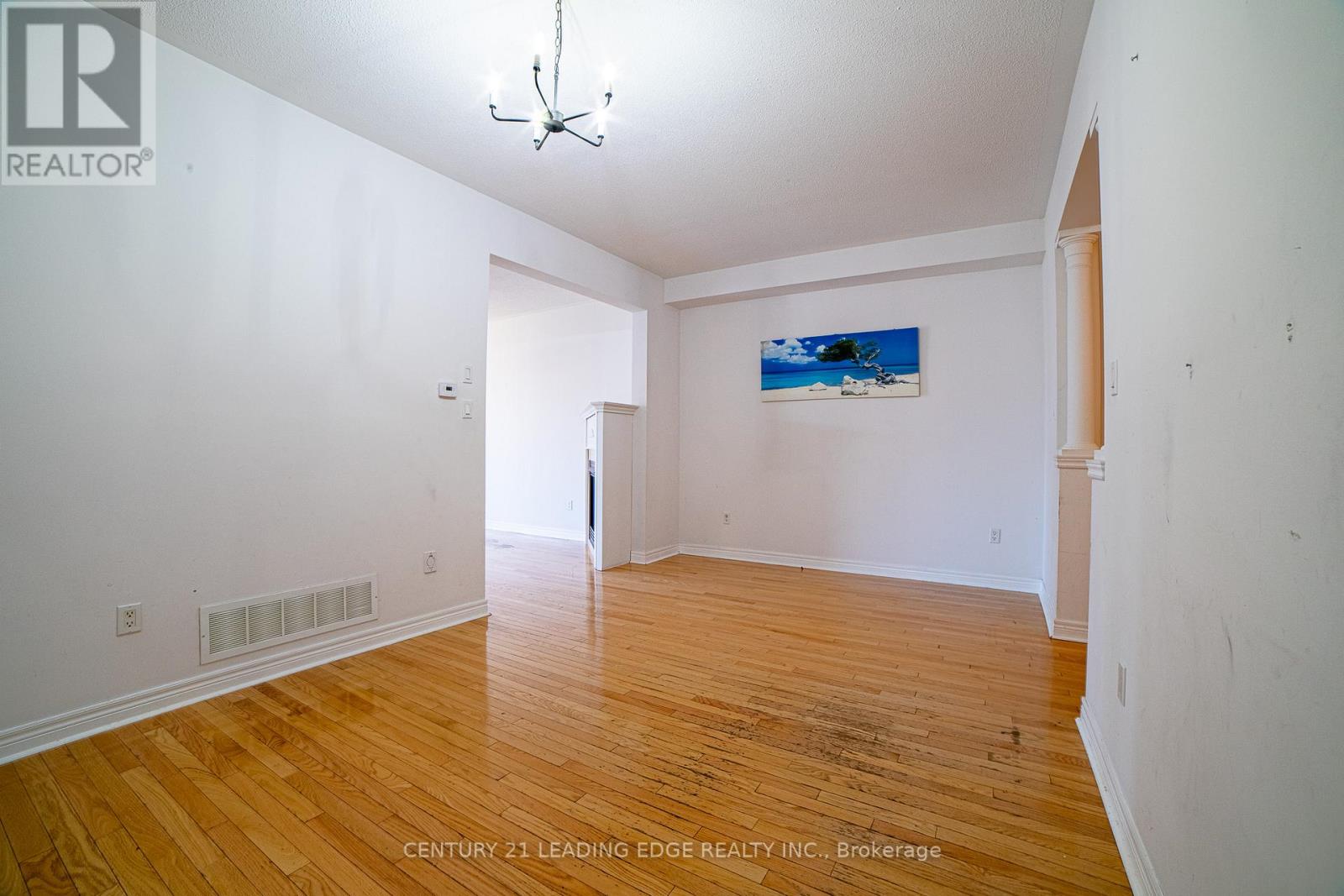 67 Sir Sanford Fleming Way, Vaughan, Ontario  L6A 0T2 - Photo 9 - N12972488