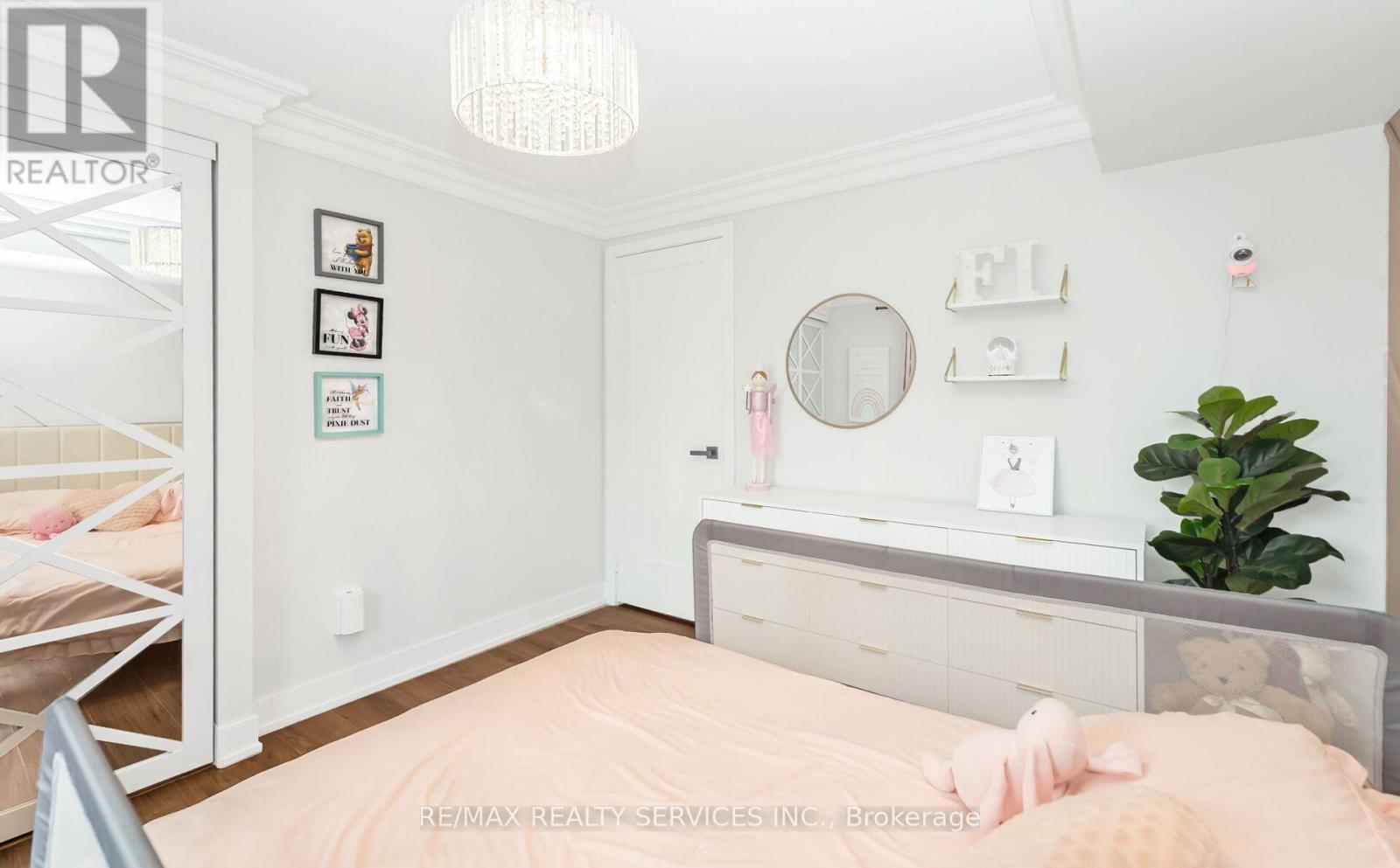 31 Huntingwood Crescent, Brampton, Ontario  L6S 1S5 - Photo 27 - W12982548