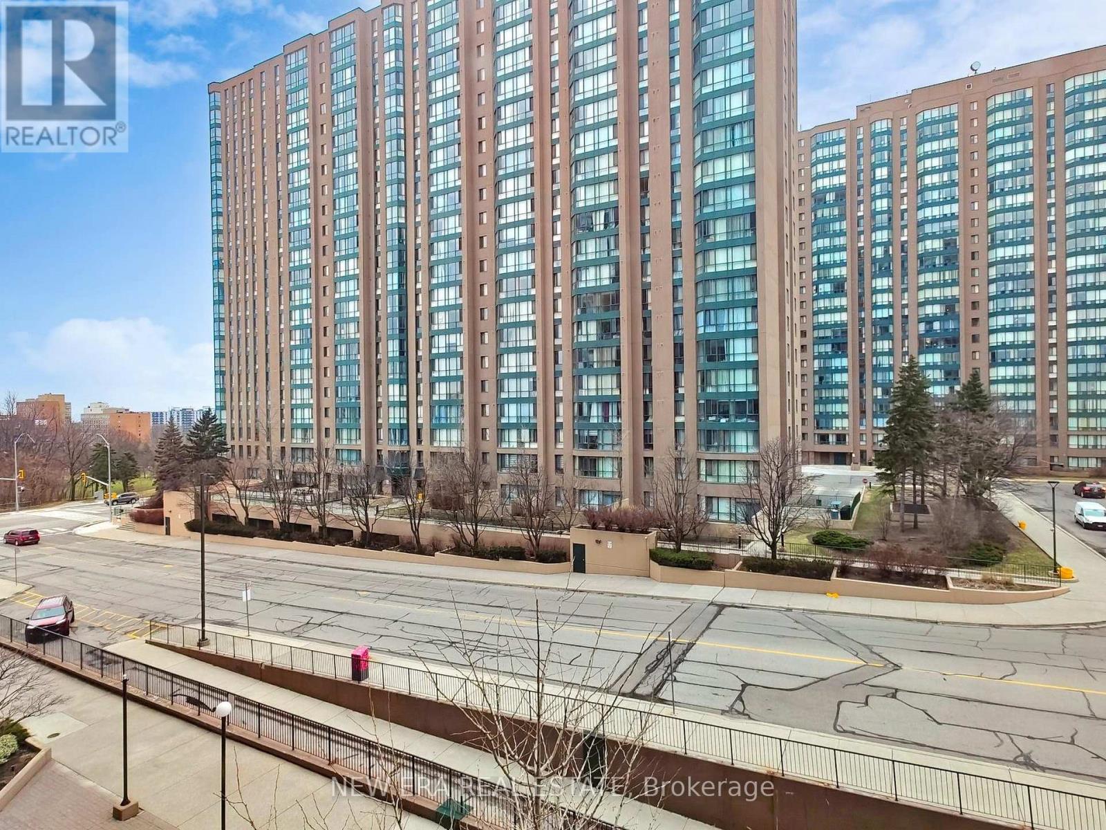 409 - 115 HILLCREST AVENUE, Mississauga, Ontario