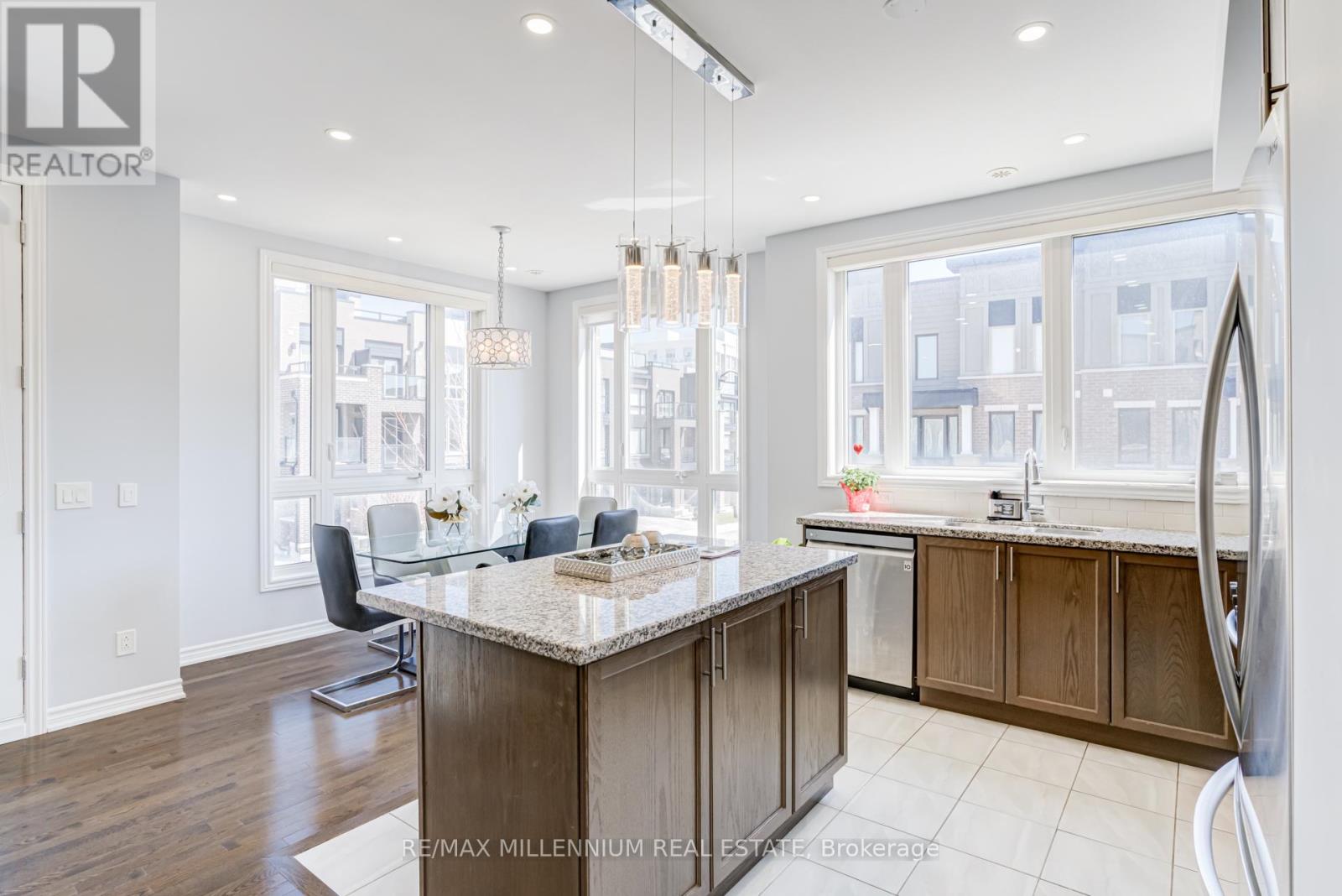 3058 Blacktusk Common, Oakville (Jm Joshua Meadows), Ontario  L6H 0R9 - Photo 18 - W12982568