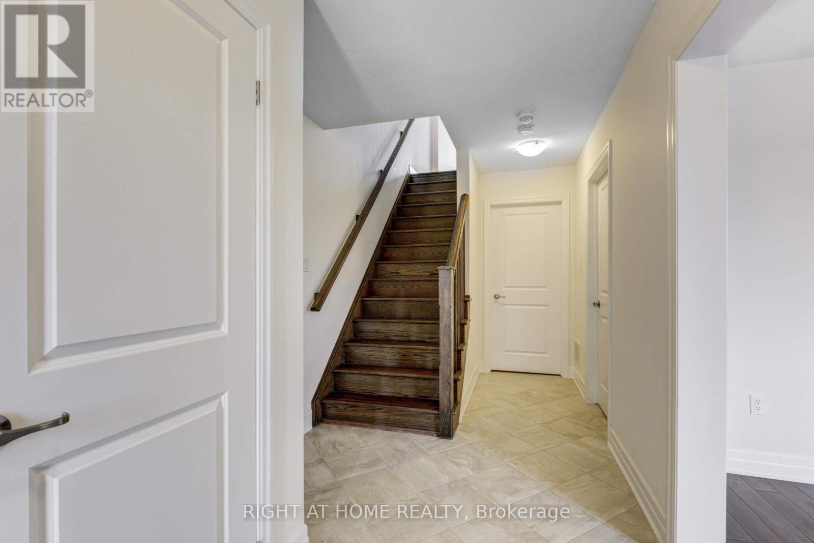 36 - 3002 Preserve Drive, Oakville, Ontario  L6M 0Y6 - Photo 11 - W12982600