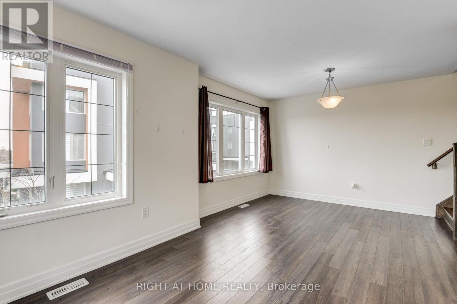 36 - 3002 Preserve Drive, Oakville, Ontario  L6M 0Y6 - Photo 15 - W12982600