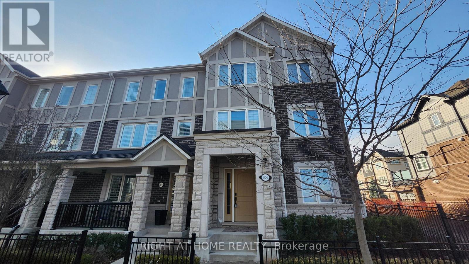 36 - 3002 Preserve Drive, Oakville, Ontario  L6M 0Y6 - Photo 2 - W12982600