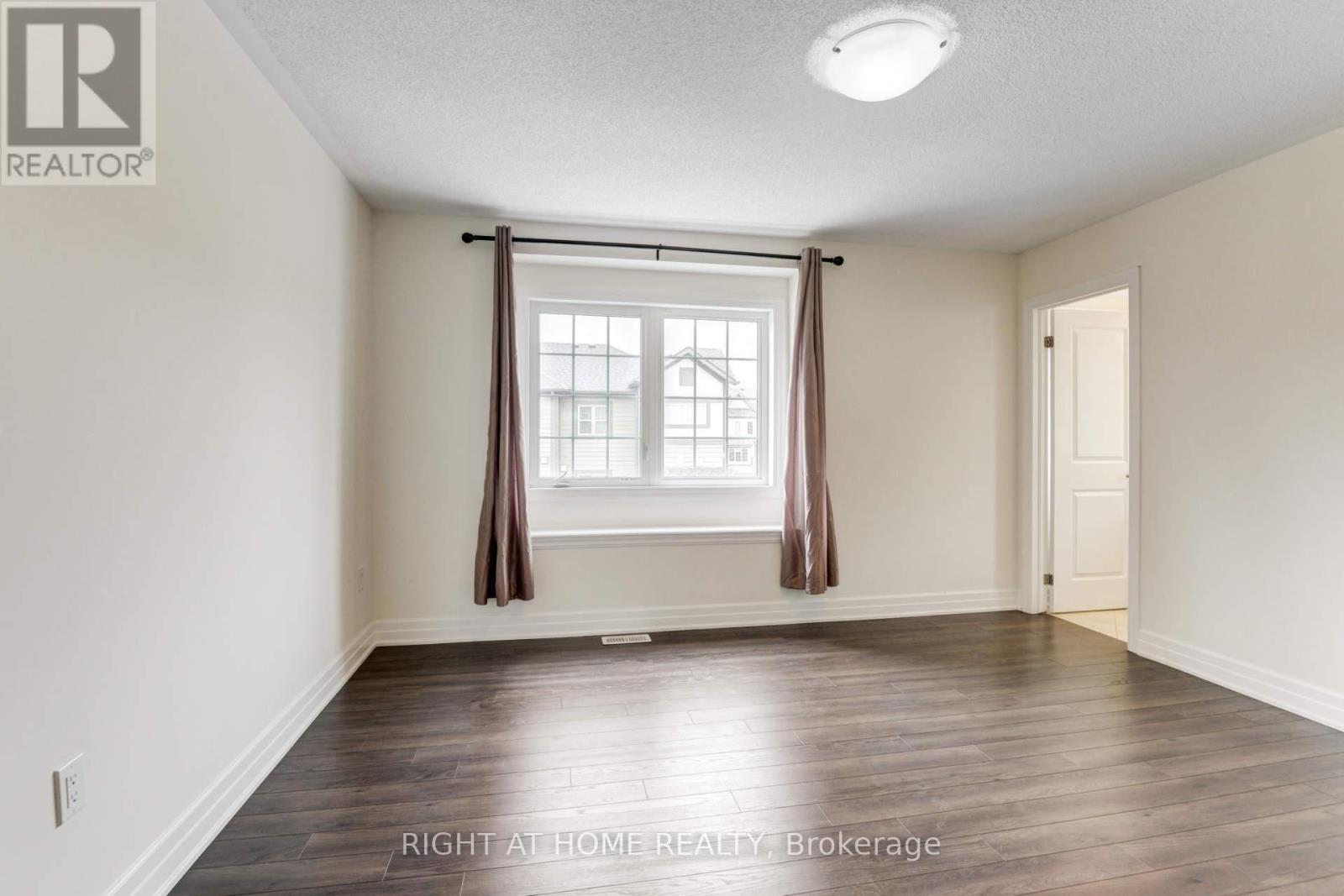 36 - 3002 Preserve Drive, Oakville, Ontario  L6M 0Y6 - Photo 31 - W12982600