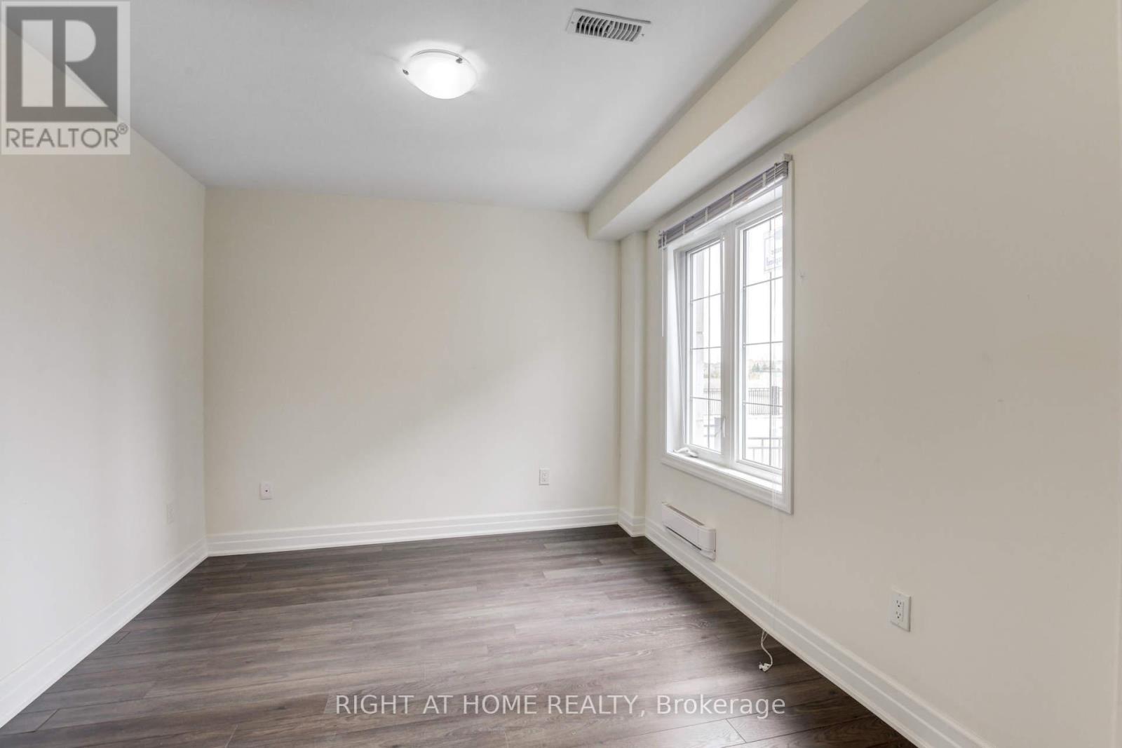 36 - 3002 Preserve Drive, Oakville, Ontario  L6M 0Y6 - Photo 9 - W12982600