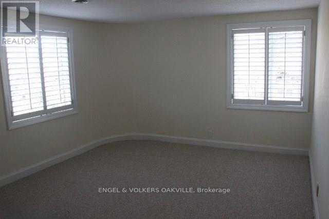 2 - 84 Reynolds Street, Oakville, Ontario  L6J 3K2 - Photo 2 - W12982648