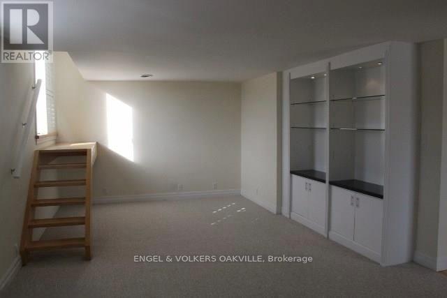 2 - 84 Reynolds Street, Oakville, Ontario  L6J 3K2 - Photo 6 - W12982648