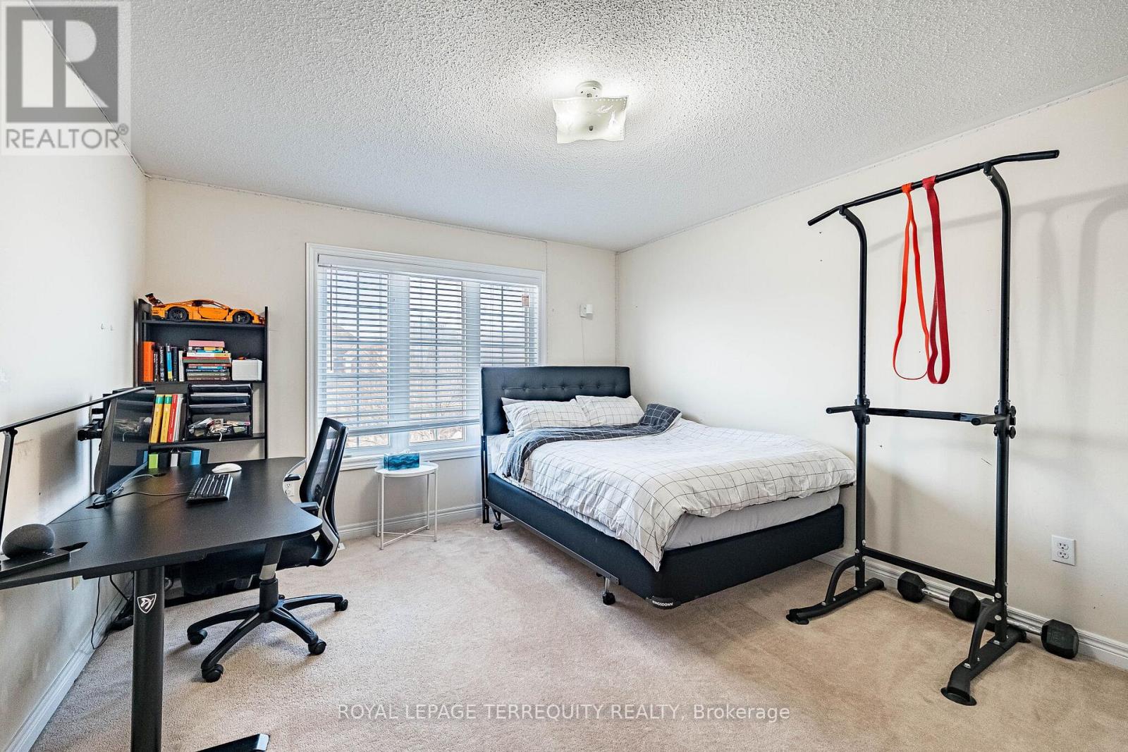 3926 Candlelight Drive, Mississauga, Ontario  L5M 8B3 - Photo 46 - W12982650