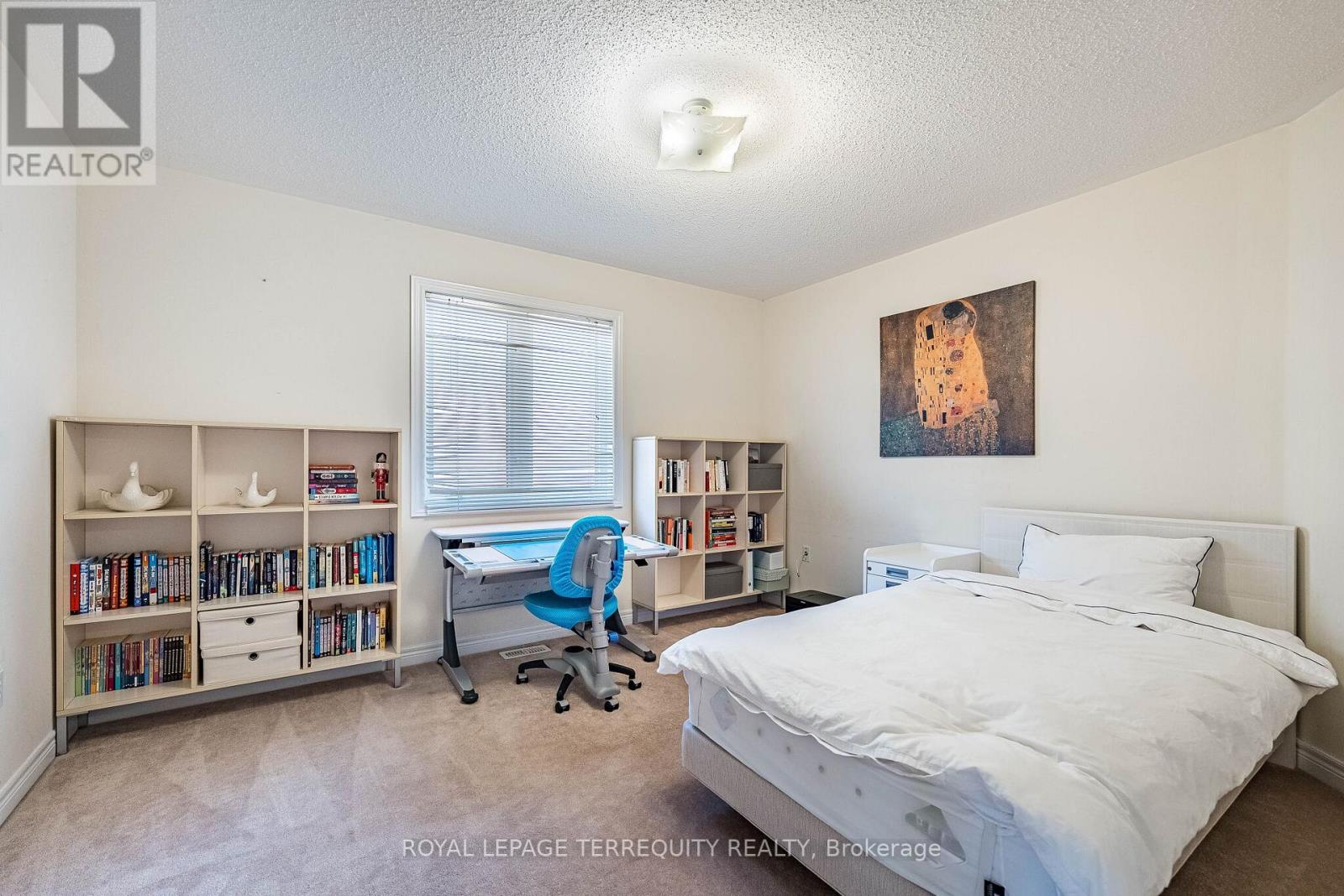 3926 Candlelight Drive, Mississauga, Ontario  L5M 8B3 - Photo 47 - W12982650