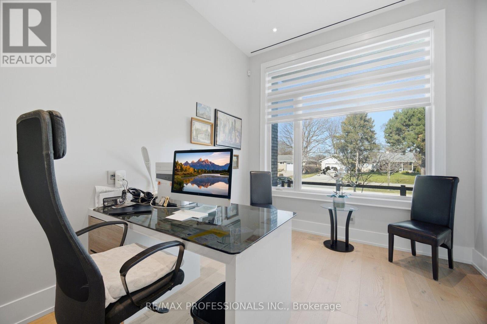 466 The Kingsway, Toronto, Ontario  M9A 3W4 - Photo 46 - W12982662