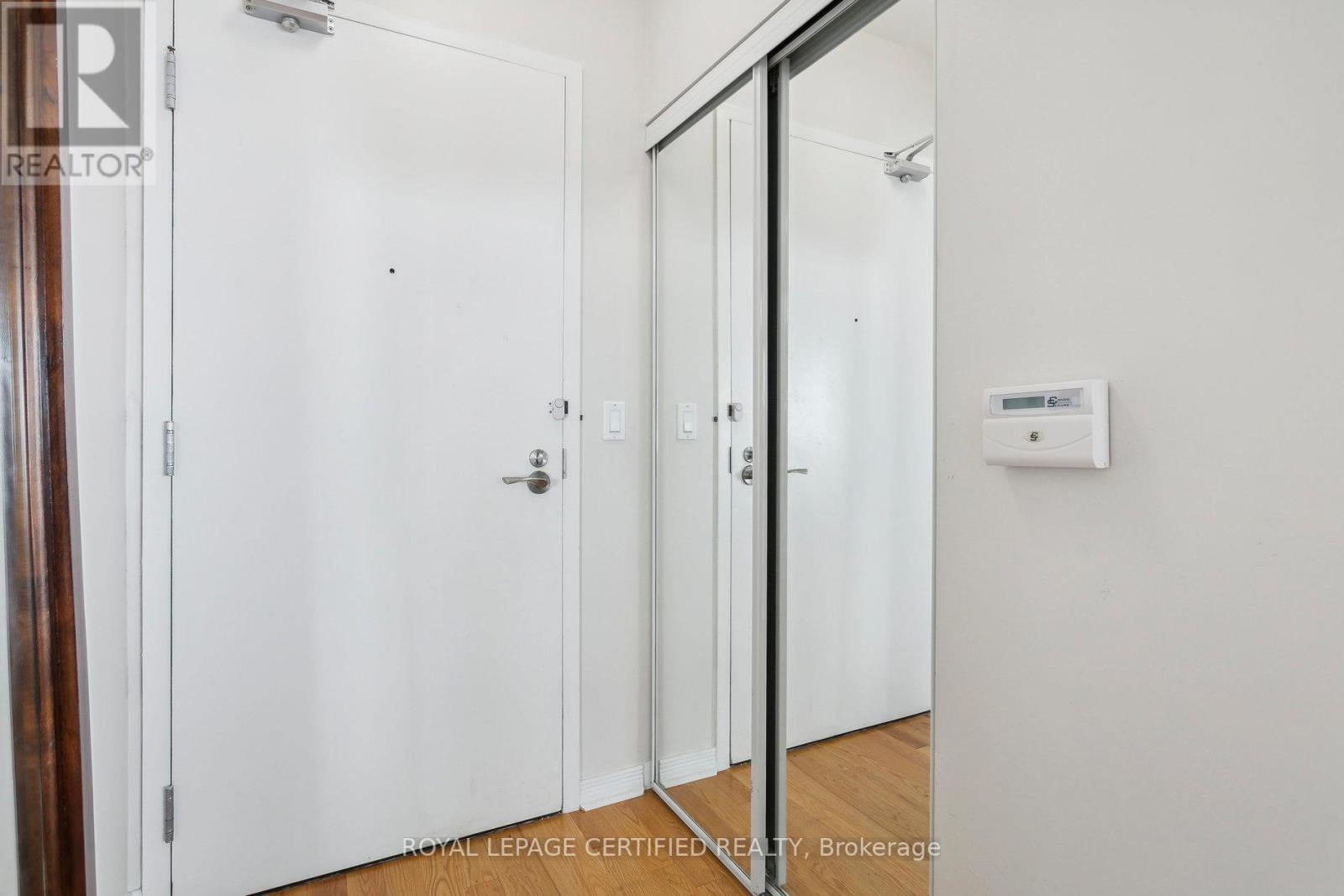 1208 - 2240 Lakeshore Boulevard W, Toronto, Ontario  M8V 0B1 - Photo 5 - W12982668