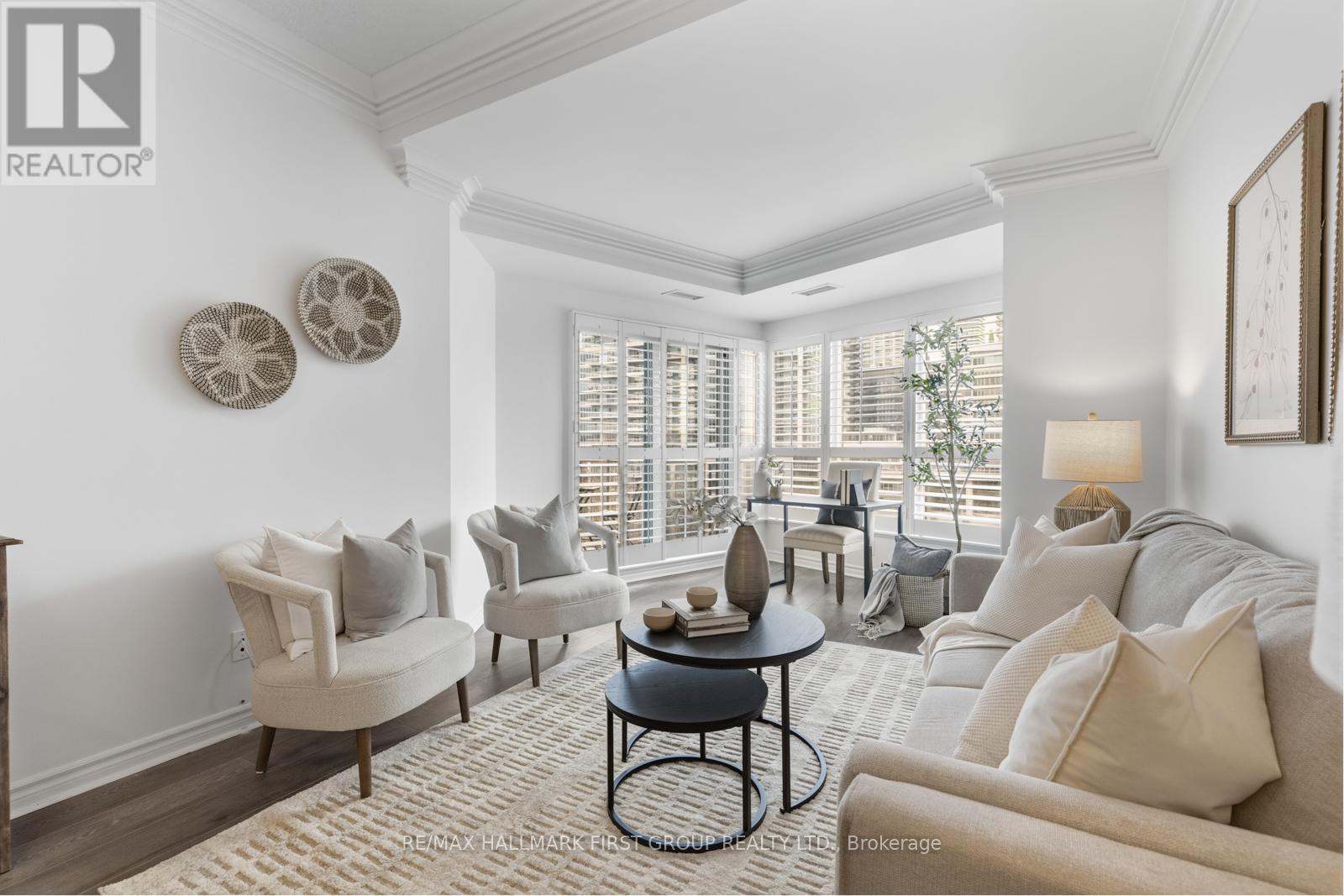 705 - 2111 Lake Shore Boulevard W, Toronto, Ontario  M8V 4B2 - Photo 8 - W12982672