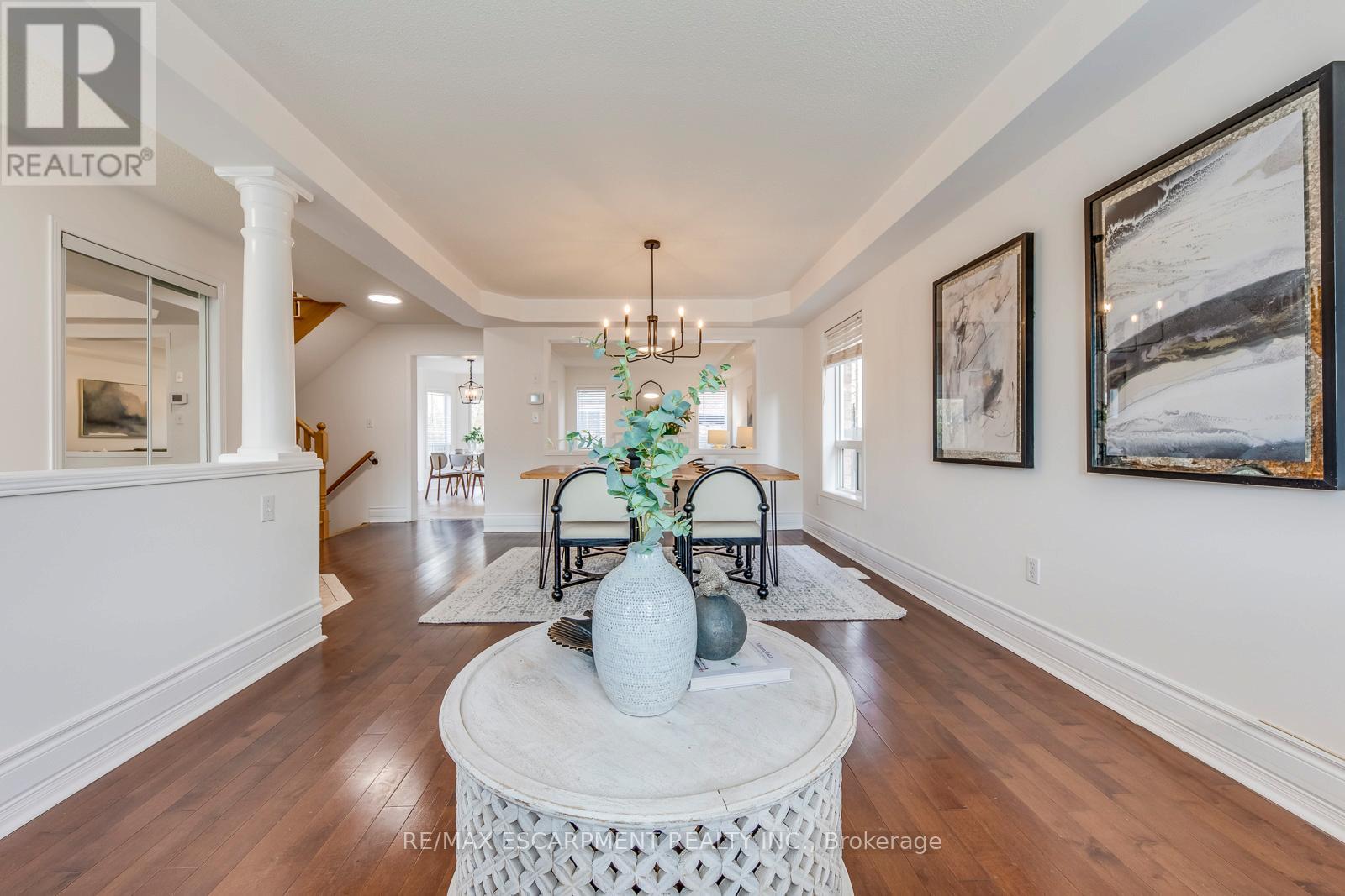 5811 Page Crescent, Burlington, Ontario  L7L 7N9 - Photo 14 - W12982682