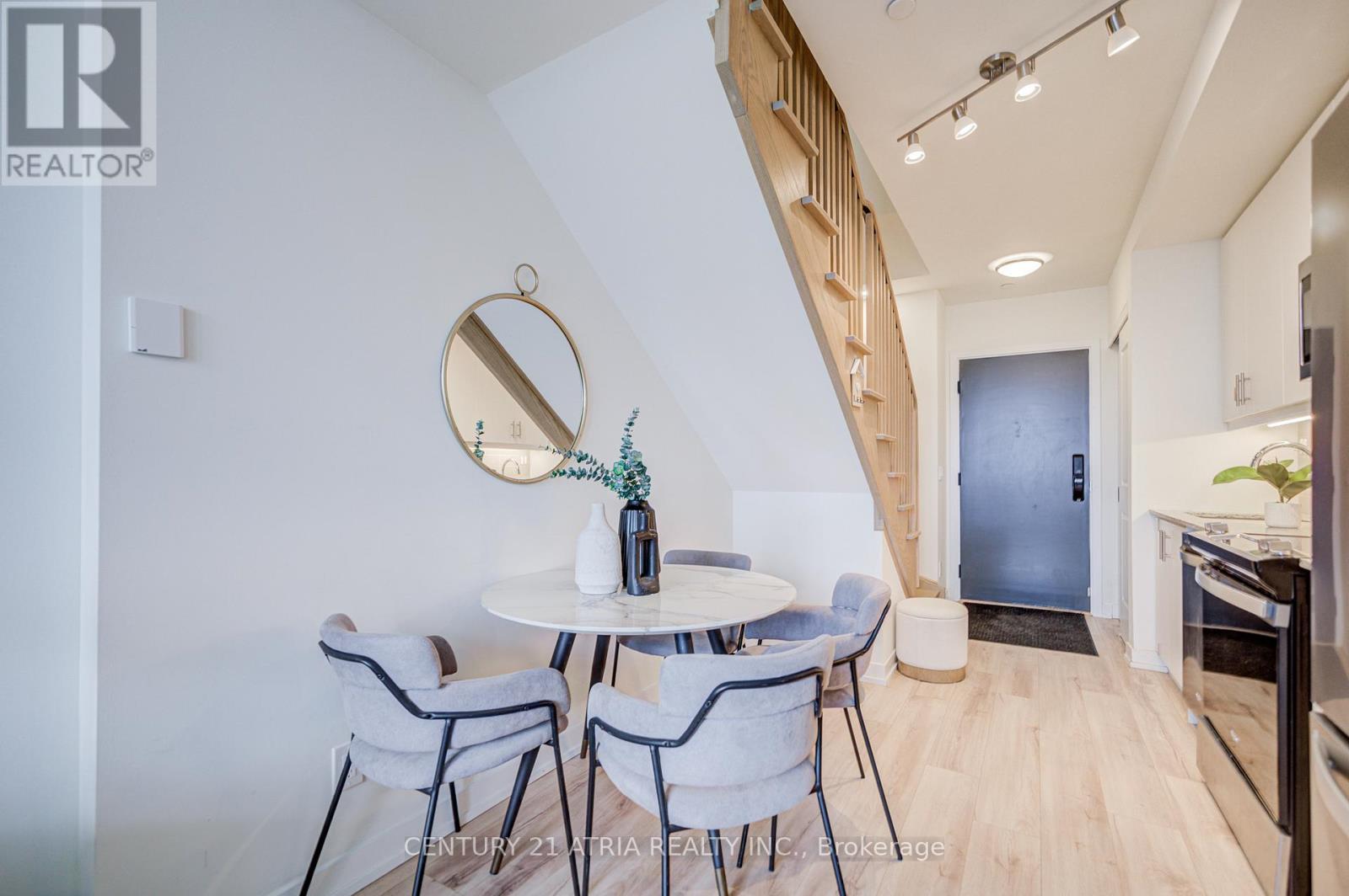 101 - 335 Wheat Boom Drive, Oakville, Ontario  L6H 7Y1 - Photo 12 - W12982712