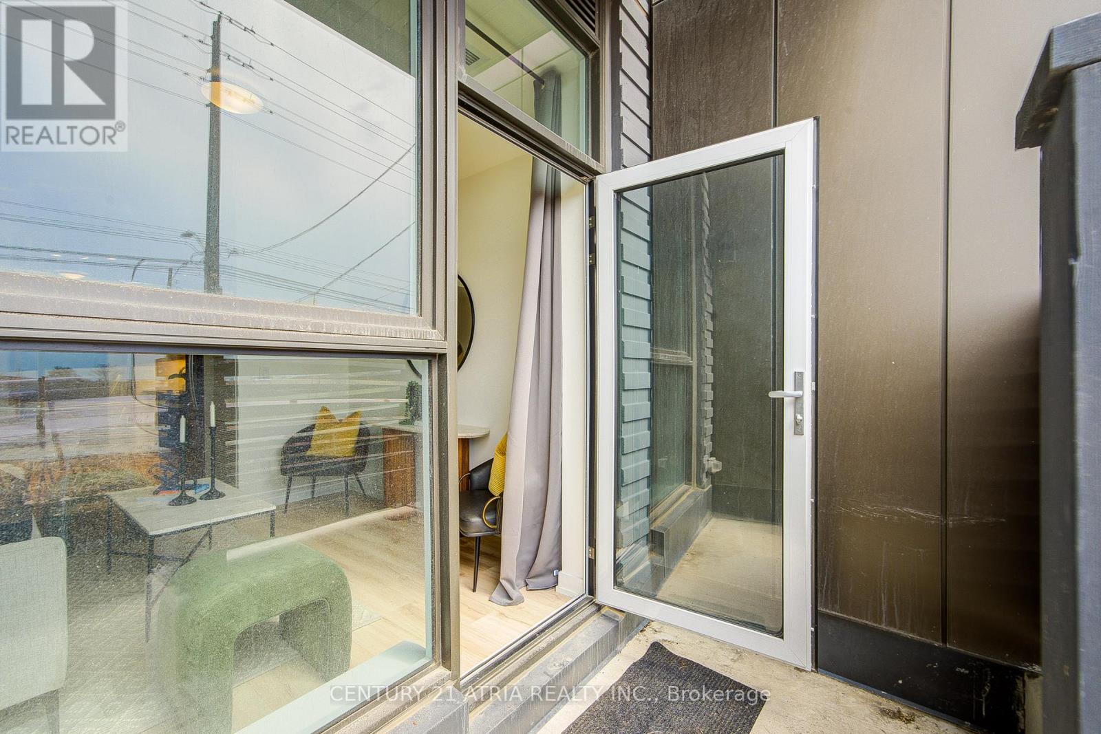 101 - 335 Wheat Boom Drive, Oakville, Ontario  L6H 7Y1 - Photo 19 - W12982712