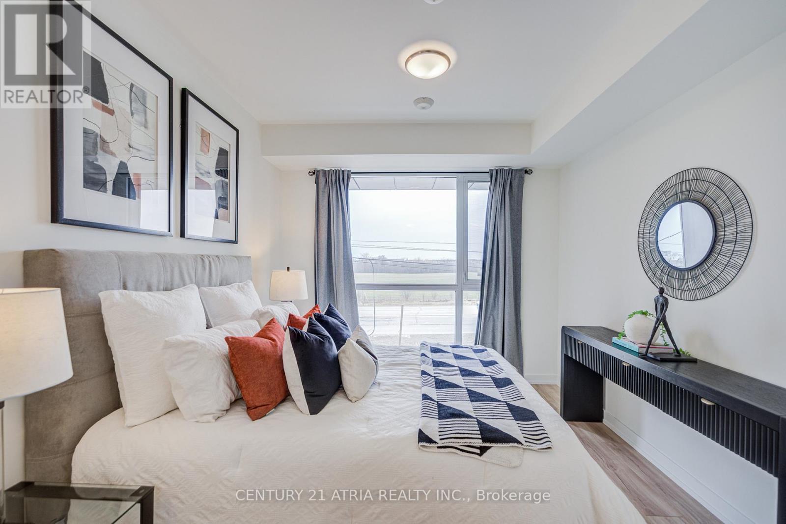 101 - 335 Wheat Boom Drive, Oakville, Ontario  L6H 7Y1 - Photo 25 - W12982712