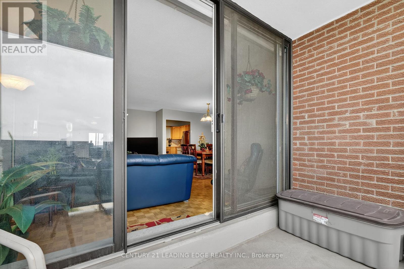 1802 - 85 Emmett Avenue, Toronto, Ontario  M6M 5A2 - Photo 22 - W12982728