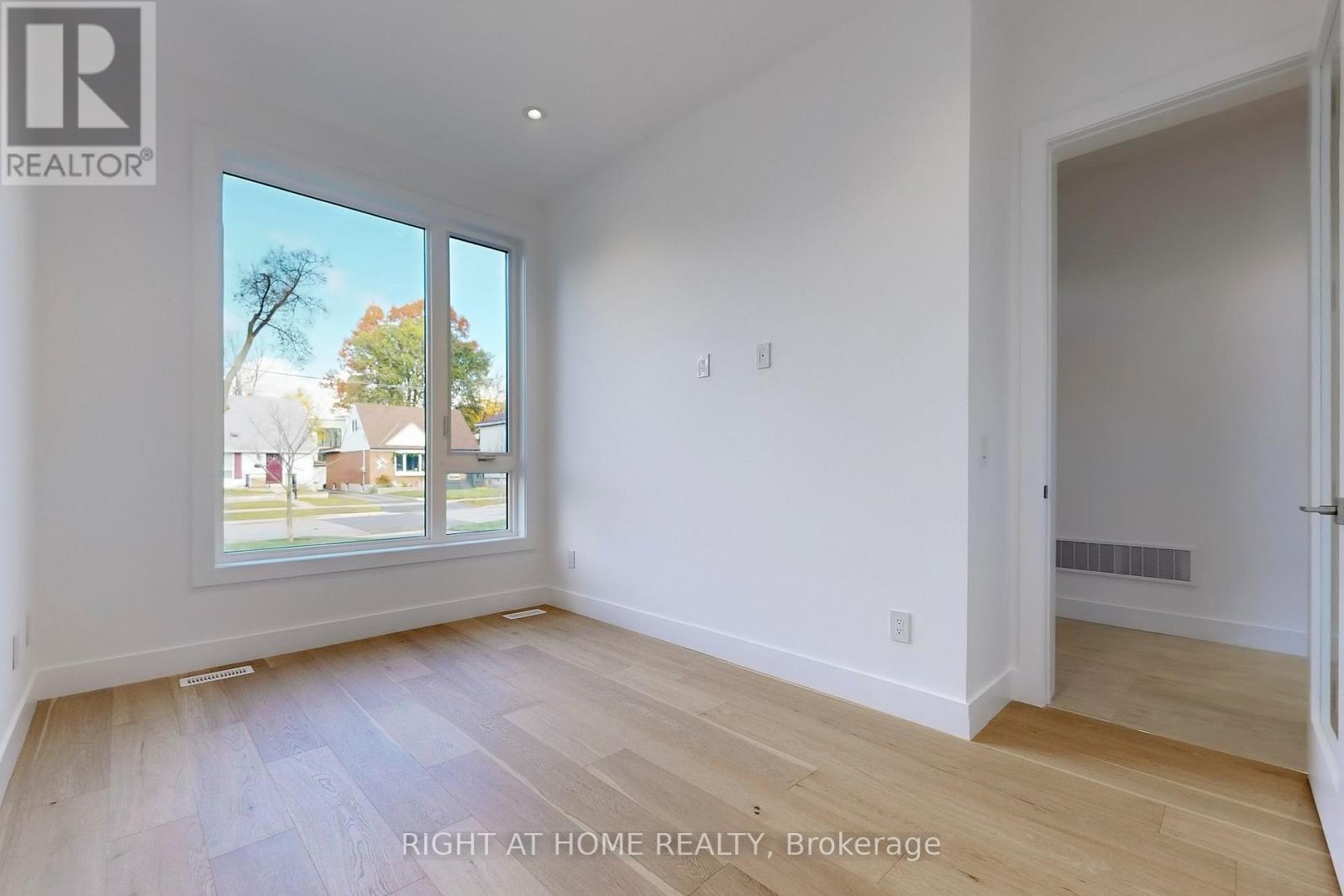 Unknown Address, ,     - Photo 17 - W12982740