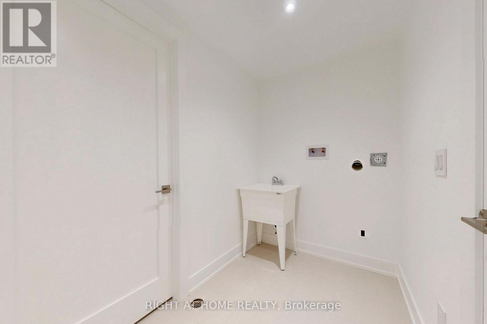 Unknown Address, ,     - Photo 41 - W12982740