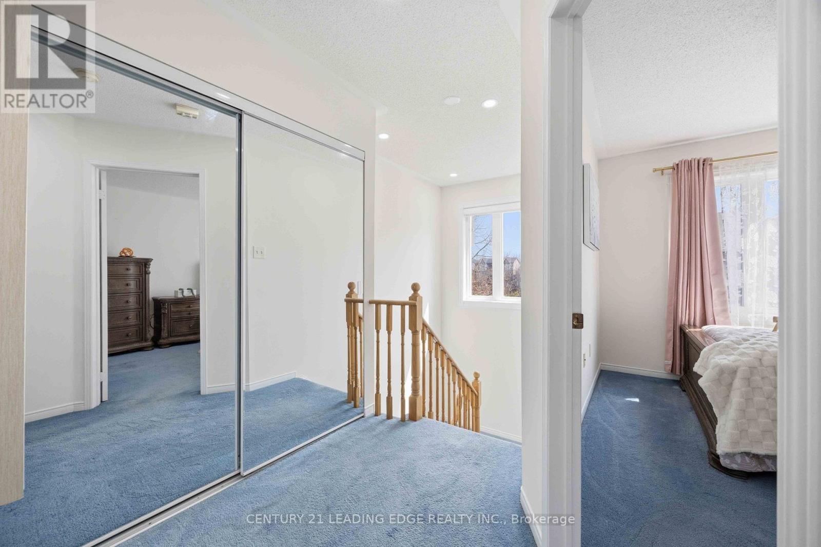 38 Viella Street, Toronto, Ontario  M6N 5C8 - Photo 20 - W12982742